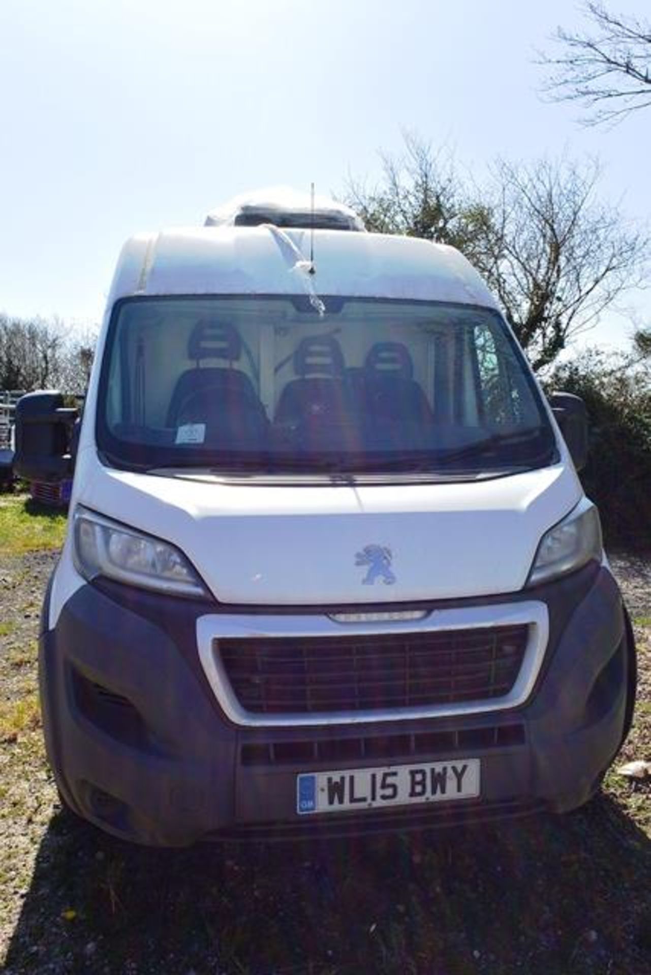 Peugeot Boxer 435 PROFESSIONAL L3 LWB refrigerated panel van, 2,198cc Diesel, reg no: WL15 BWY, - Image 2 of 9