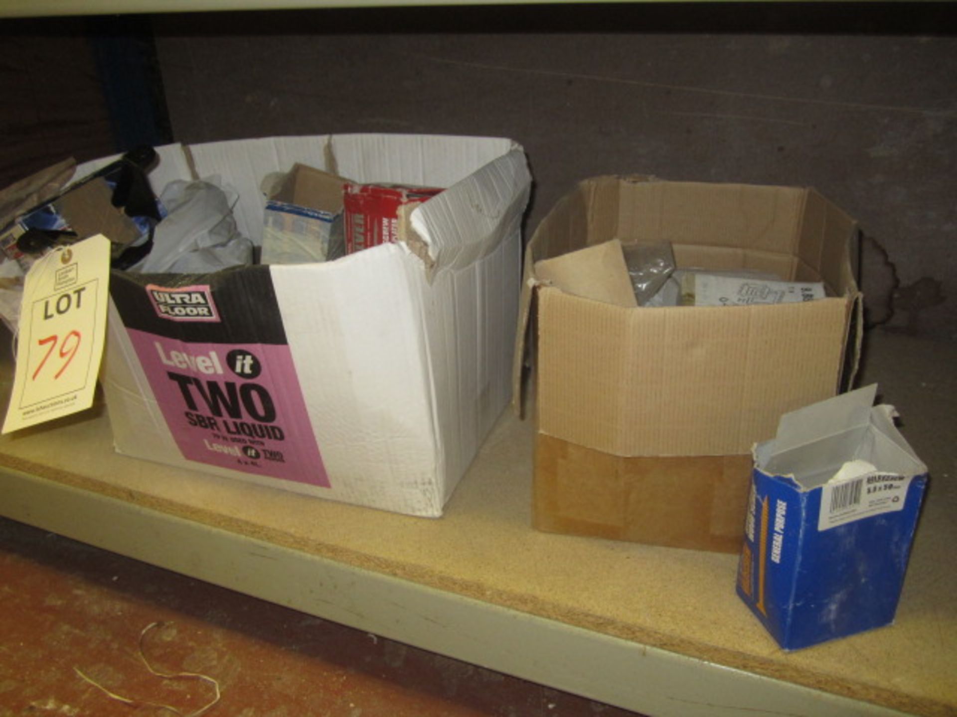 Quantity of assorted consumable stock including door fittings and fixtures, screws, through bolts, - Image 10 of 10