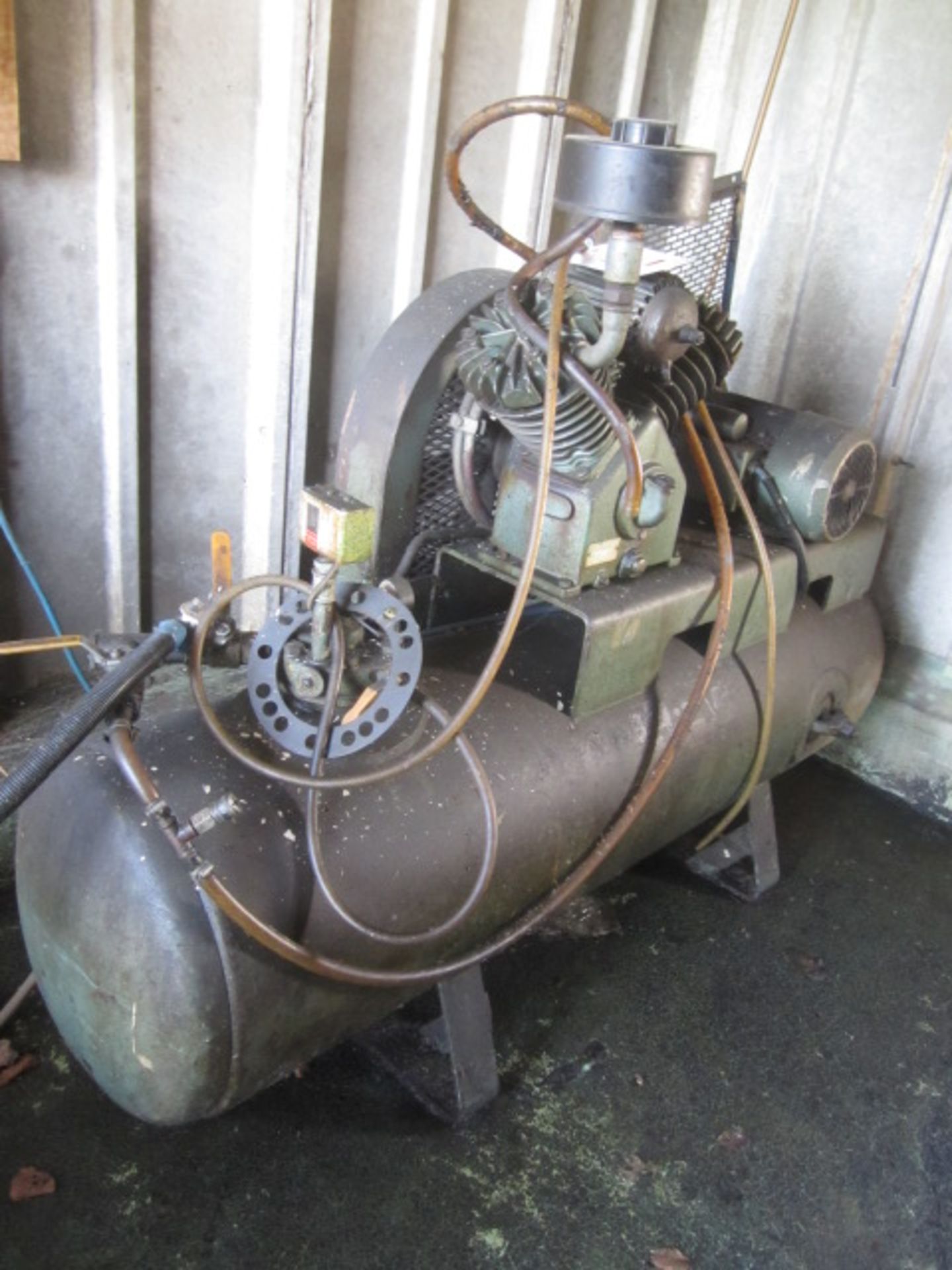 HPC receiver mounted air compressor, type TS/H 13.A, serial no: 21432 (Please note: spares or - Image 2 of 3