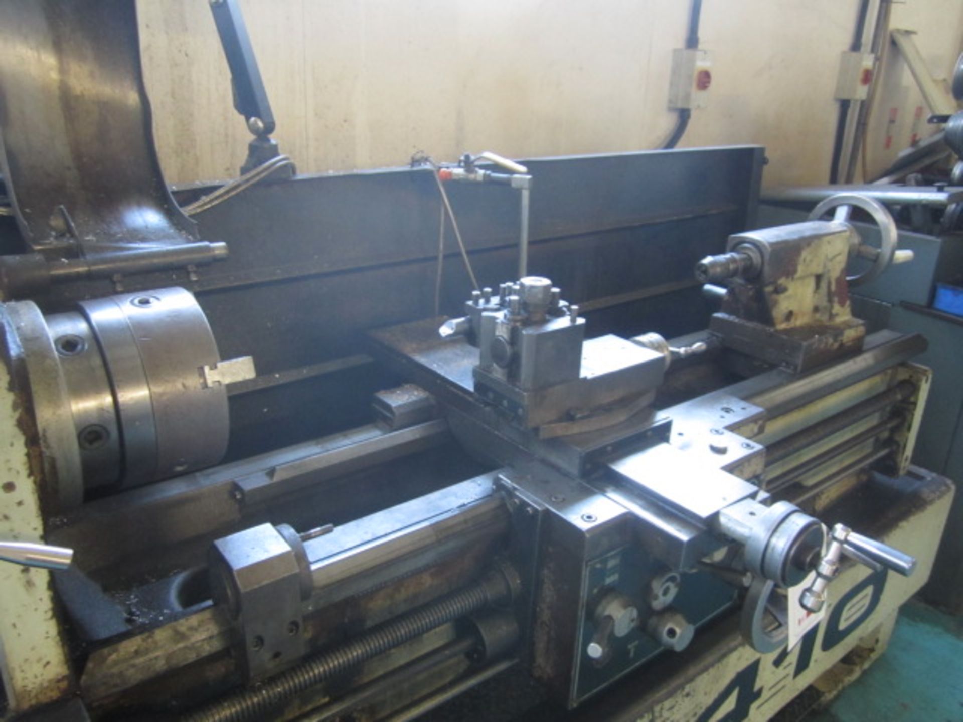 Unbadged model 410 SS & SC gapbed centre lathe, 410mm swing x 1200mm bc, 3 jaw chuck, QCTP and 2 - Image 3 of 5