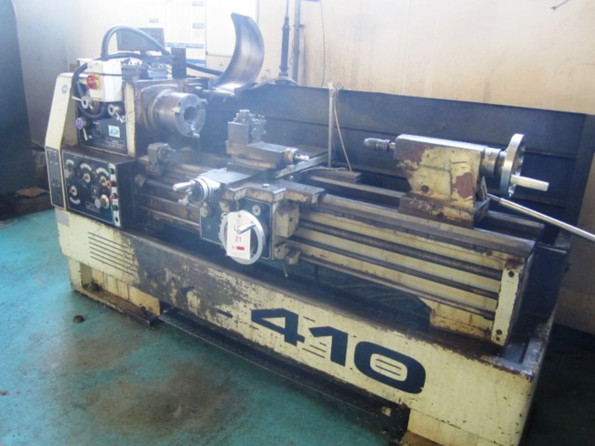 Unbadged model 410 SS & SC gapbed centre lathe, 410mm swing x 1200mm bc, 3 jaw chuck, QCTP and 2 - Image 2 of 5