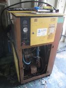 HPC Plusair SK18 packaged air compressor, hrs: 99385 (Please note: spares or repairs only)