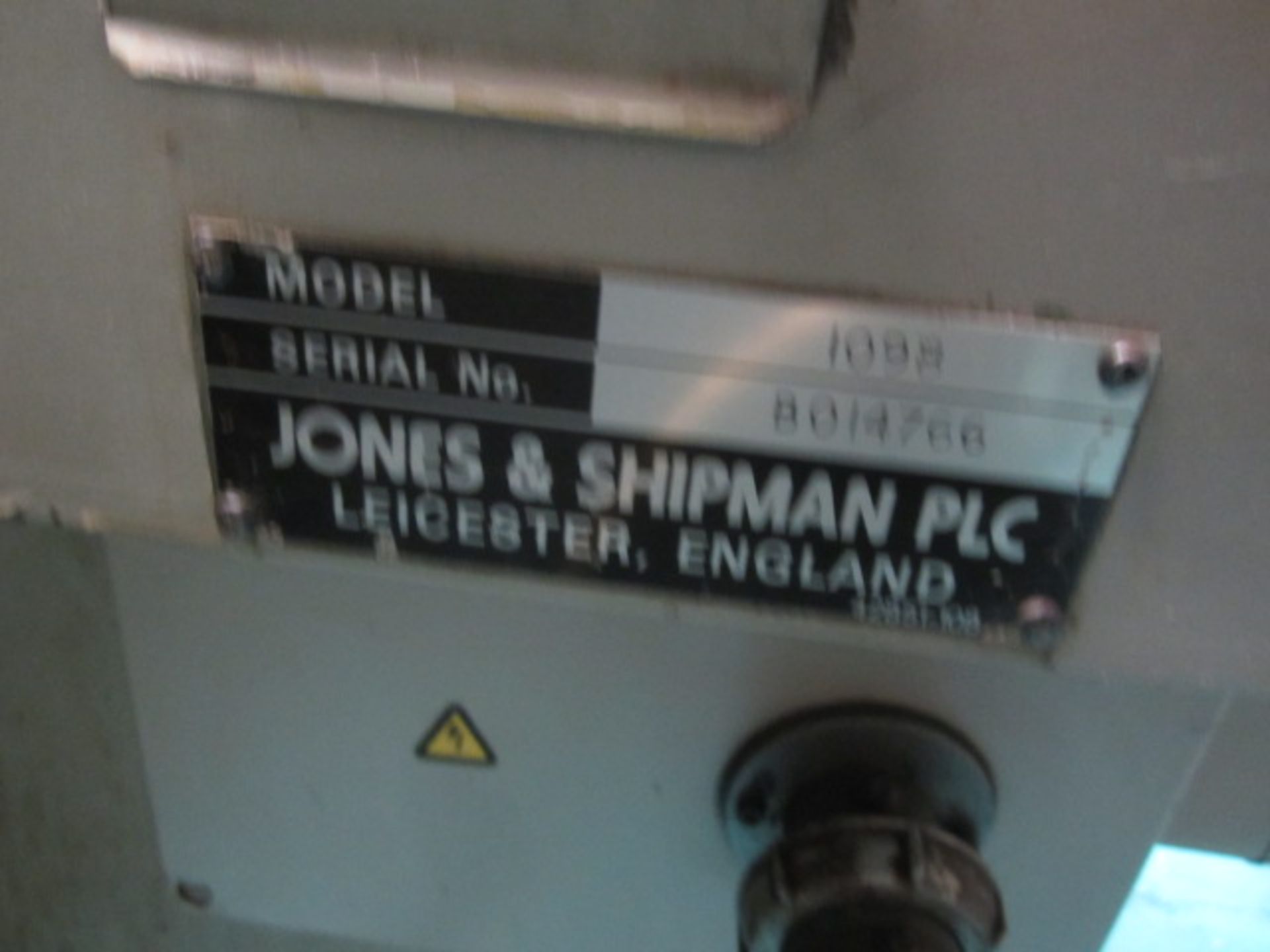 Jones & Shipman 1098 CNC plain cylindrical grinder, serial no: B014766, Allen Bradley 8200 series - Image 6 of 8