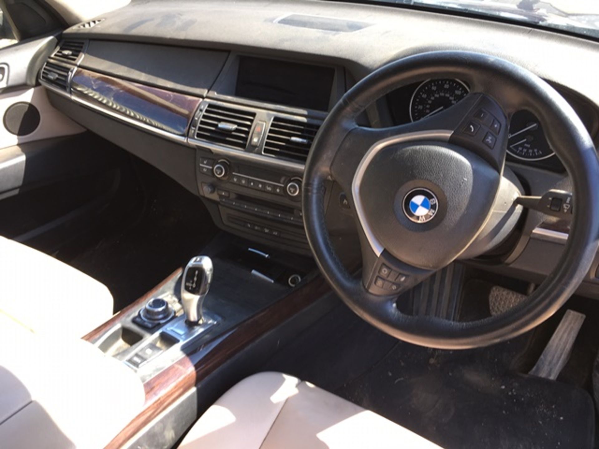 BMW X5 Xdrive 30d Se Auto, 245bhp, Registration: WA60 LBL, Recorded mileage: 66,702 as of 28th Nov - Image 8 of 8