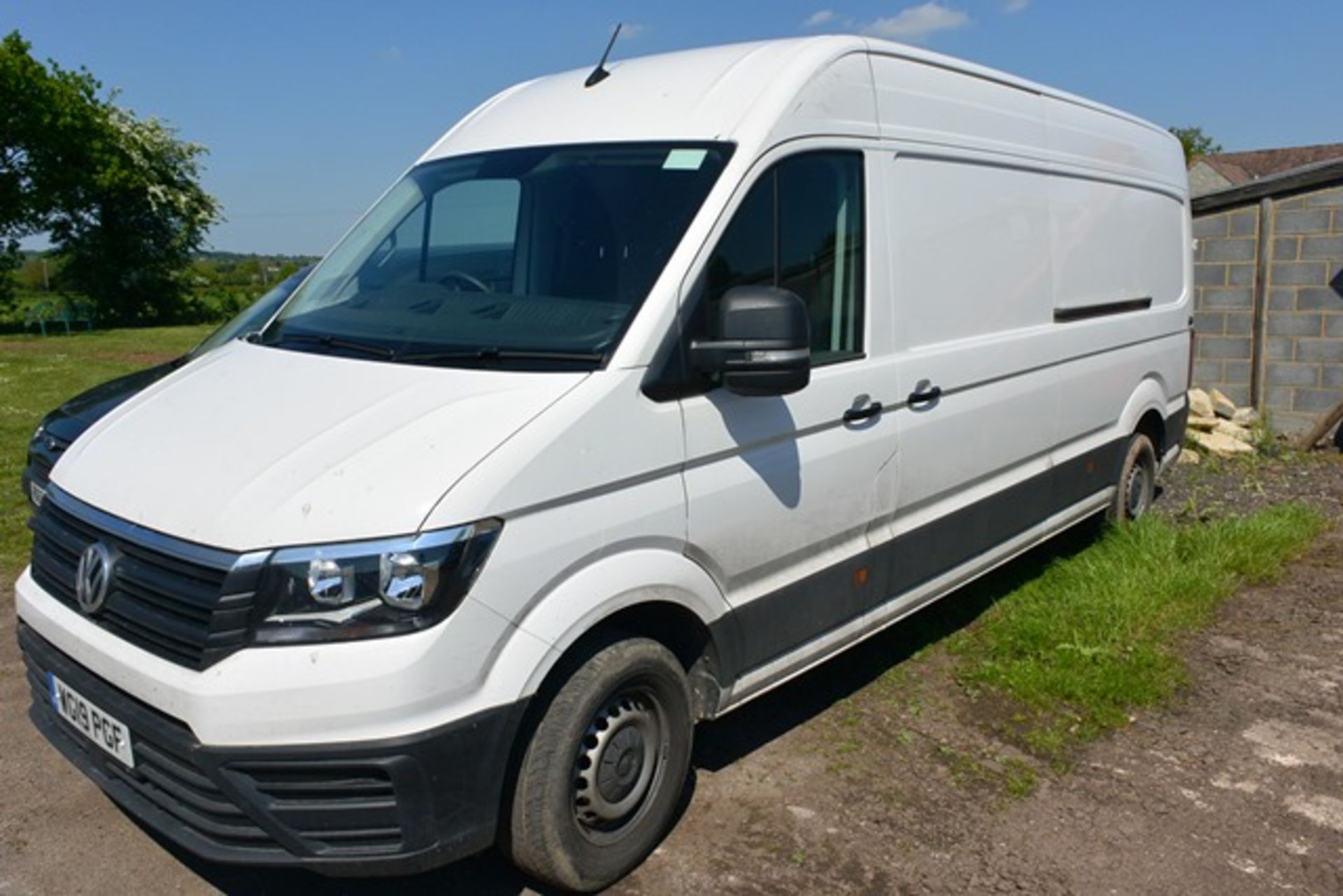 Volkswagen Crafter CR35 Trendline TD, 1968cc Diesel panel van, 6 speed manual, reg no:WG19 PGF, MOT: - Image 2 of 15