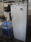 Bosch Classixx 3/4 height domestic freezer. Located at main schoolPlease note: This lot, for VAT