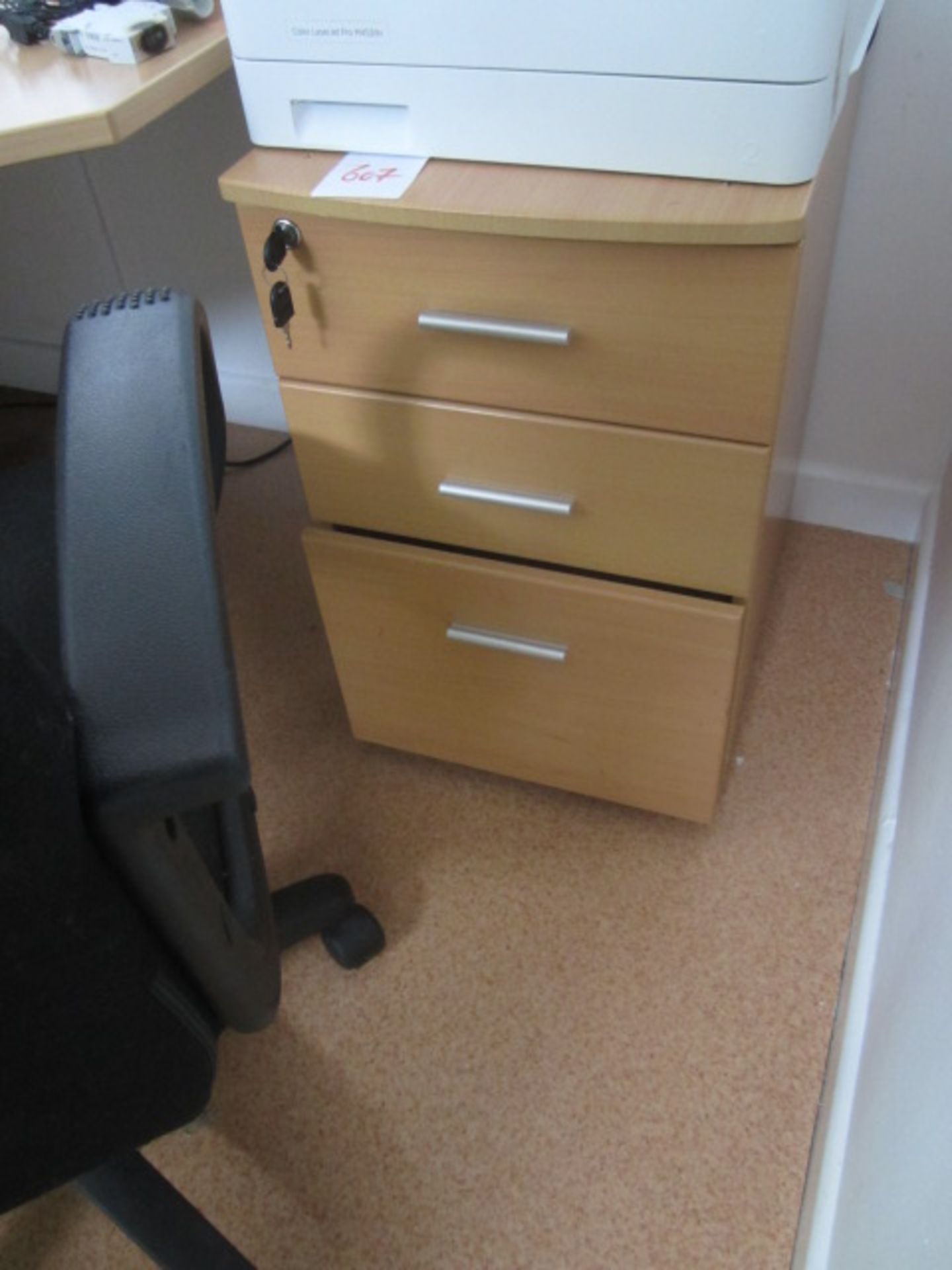 Lightwood effect corner workstation, 3 drawer pedestal, upholstered chair. Located at 6th form - Image 2 of 2