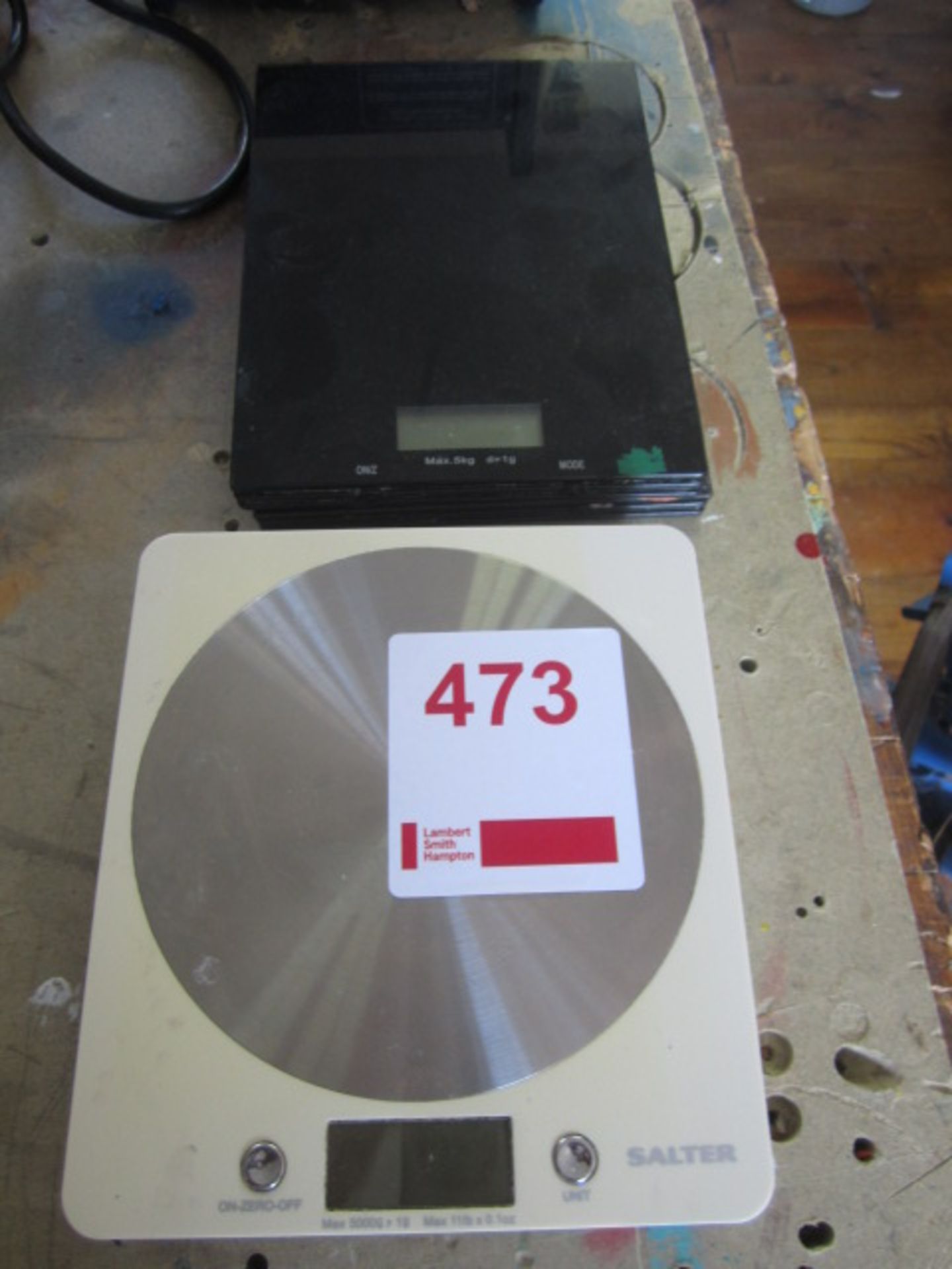 4 x assorted digital bench scales. Located at Church FarmPlease note: This lot, for VAT purposes, is