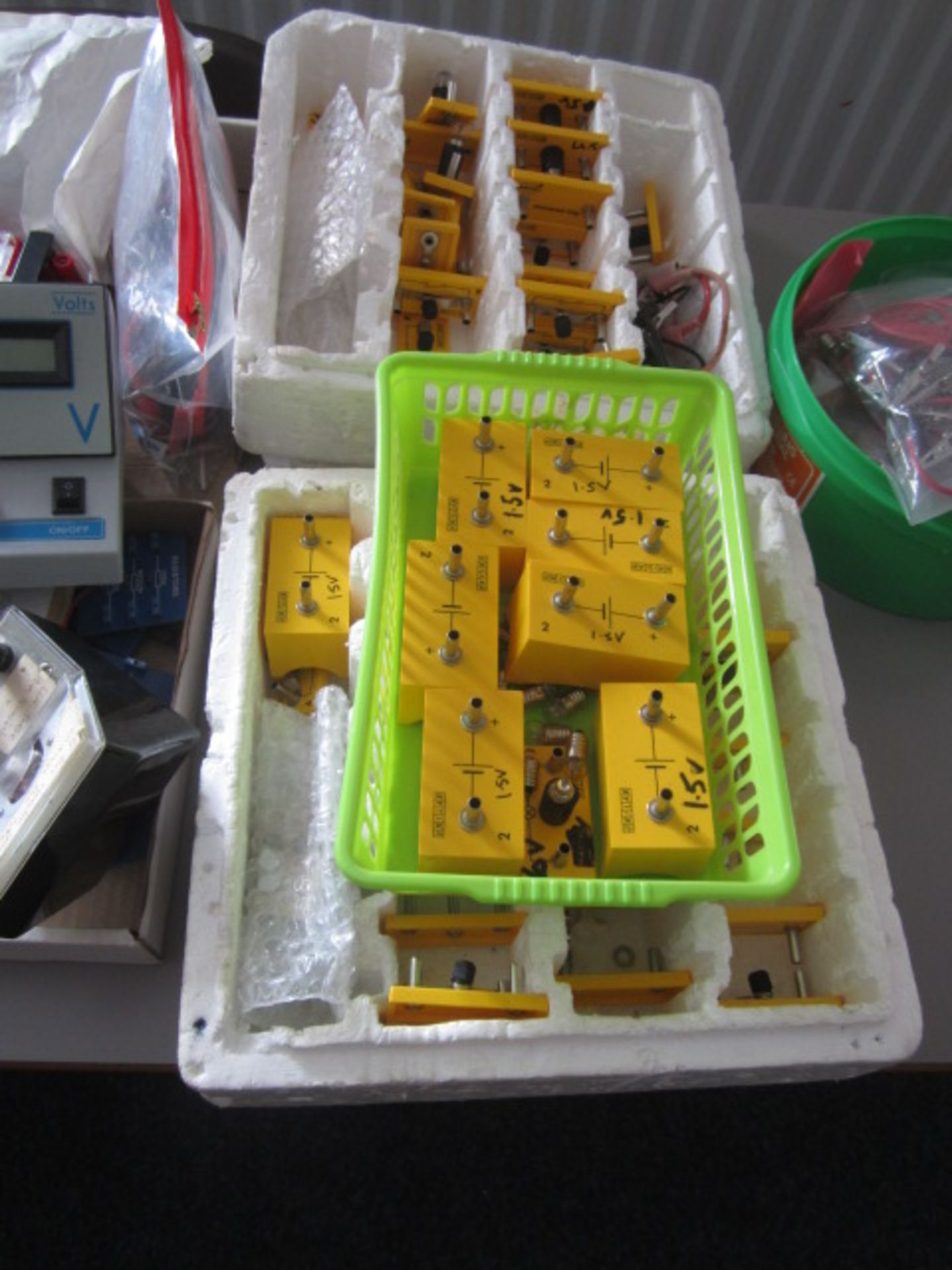 Assorted electrical test equipment including dynamos, SPDT switches, Unilab resistors, amp meter - Image 4 of 5