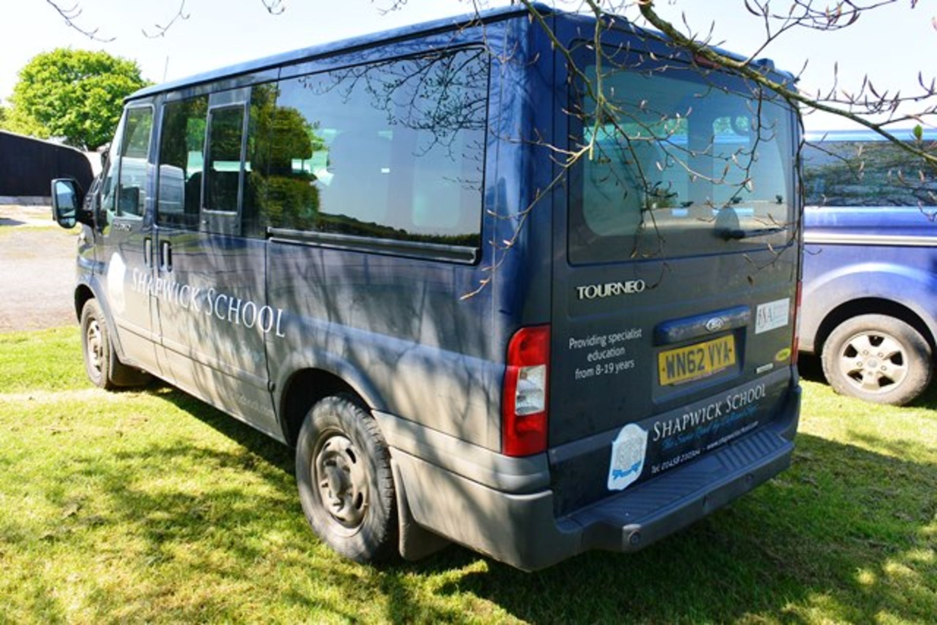 Ford Transit 125 T280 Trend Tour fwd minibus, 125bhp, 2.2D, Registration: WN62 VYA, Recorded mileage - Image 4 of 13