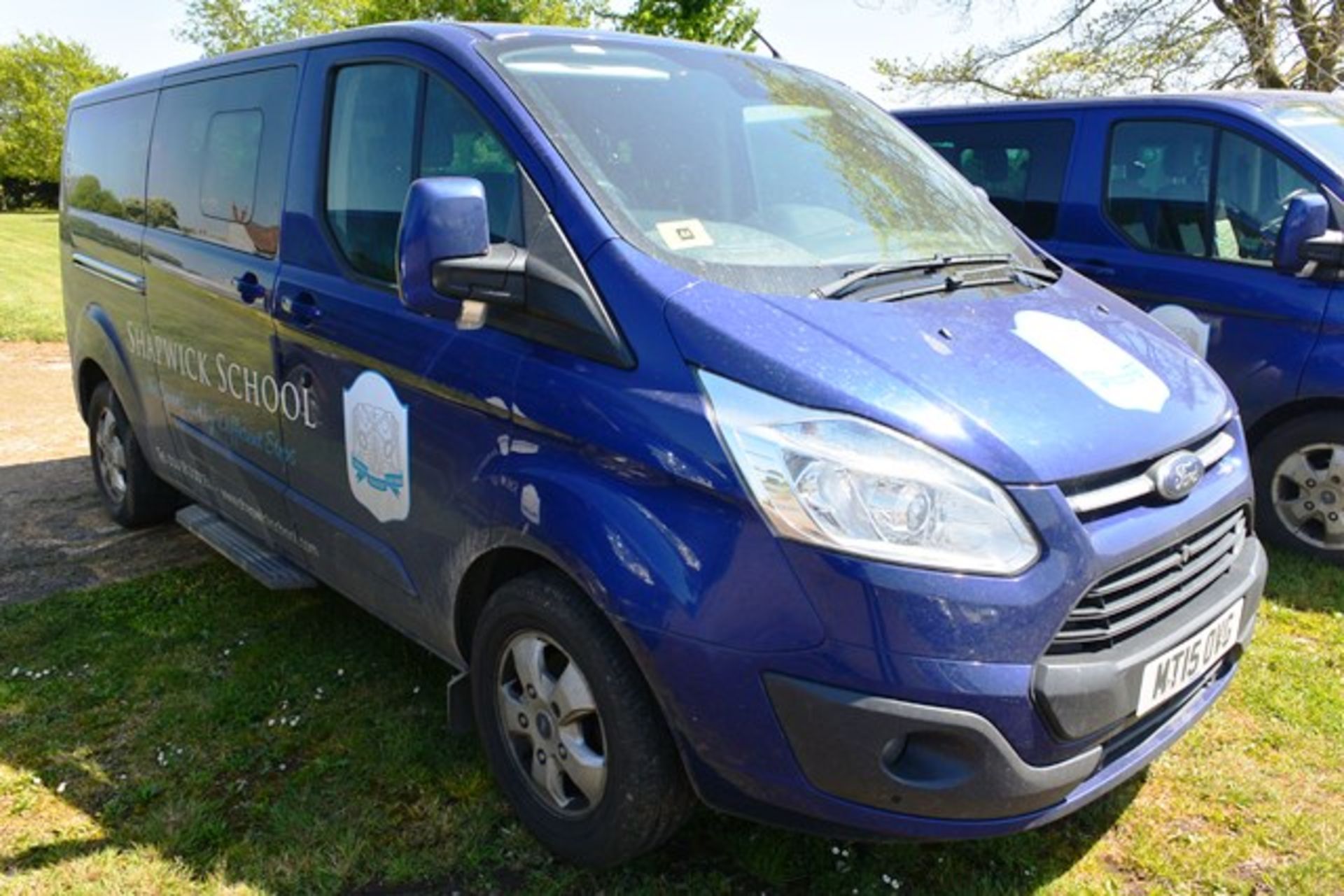 Ford Tourneo Custom 300 Ltd E-Tech minibus, 125bhp, 2.2D, Registration: MT15 OVG