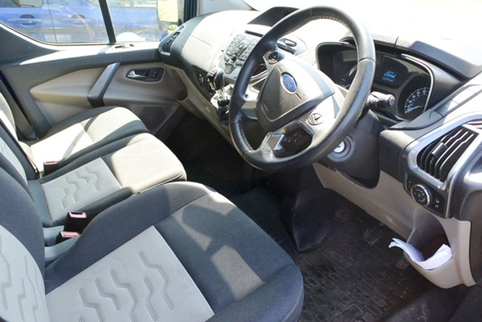 Ford Tourneo Custom 300 Ltd E-Tech minibus, 125bhp, 2.2D, Registration: MT15 OVG - Image 9 of 12