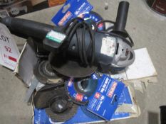 Powercraft angle grinder, 240v, assorted abrasive pads. Located at main schoolPlease note: This lot,