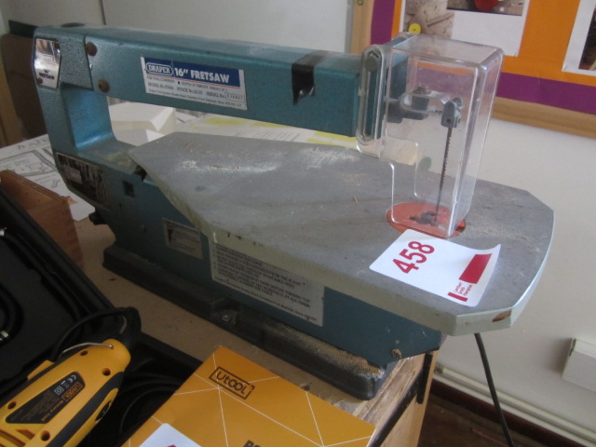 Draper FS400 16" bench top fret saw, 240v. Located at Church FarmPlease note: This lot, for VAT