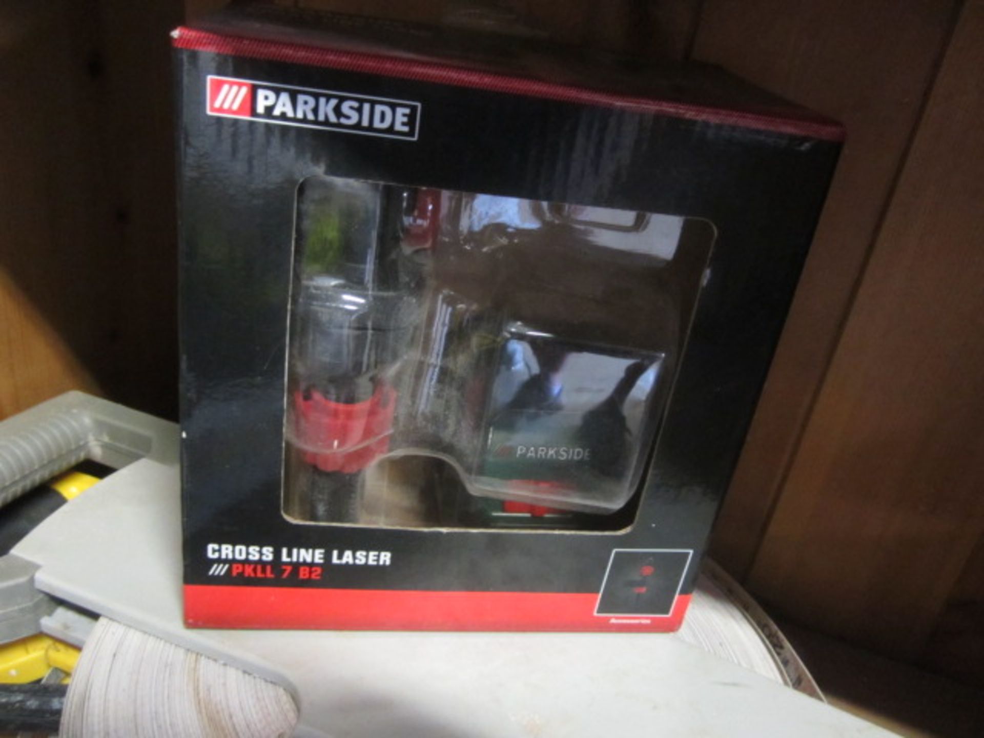 2 x measuring tapes and Parkside part set Crossline laser, PKLL 7B2. Located at main schoolPlease - Image 3 of 3