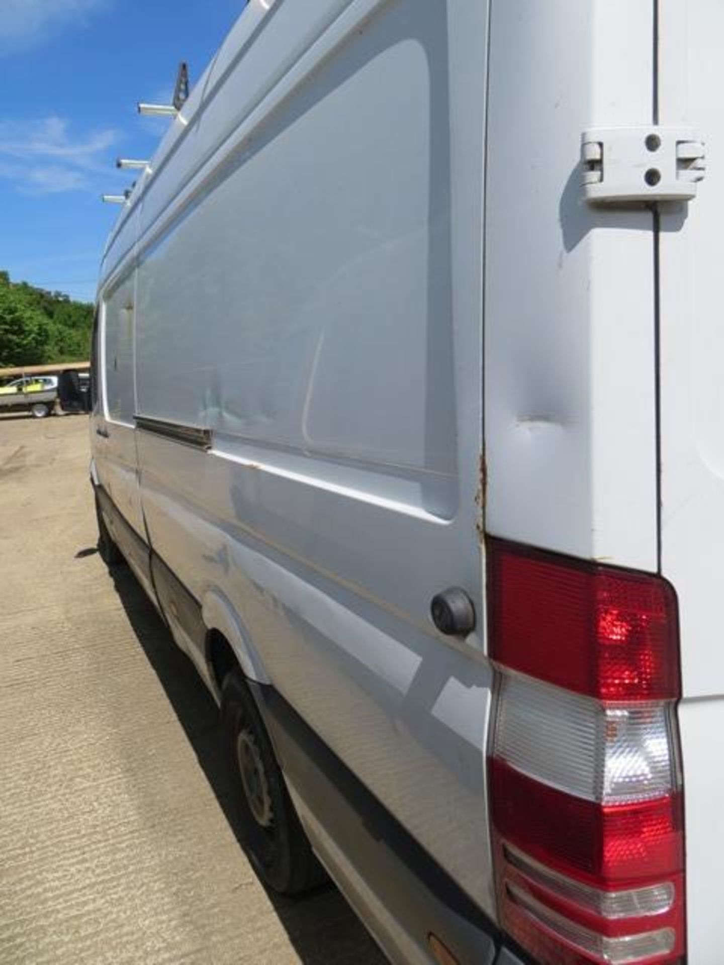 Mercedes Sprinter 311 CDi LWB diesel manual panel van 2148cc Registration No. WU07 LLK 158,174 - Image 5 of 9