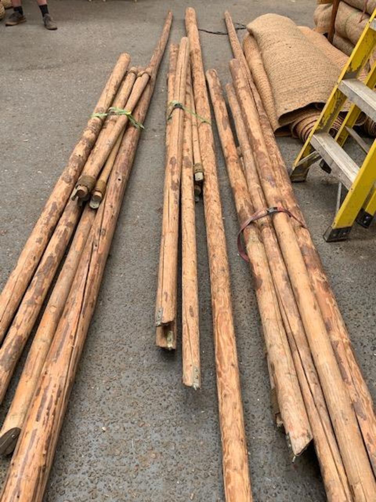 Joinery posts for Tentipi Stratus 72 Triangle Formation with 3 lifters