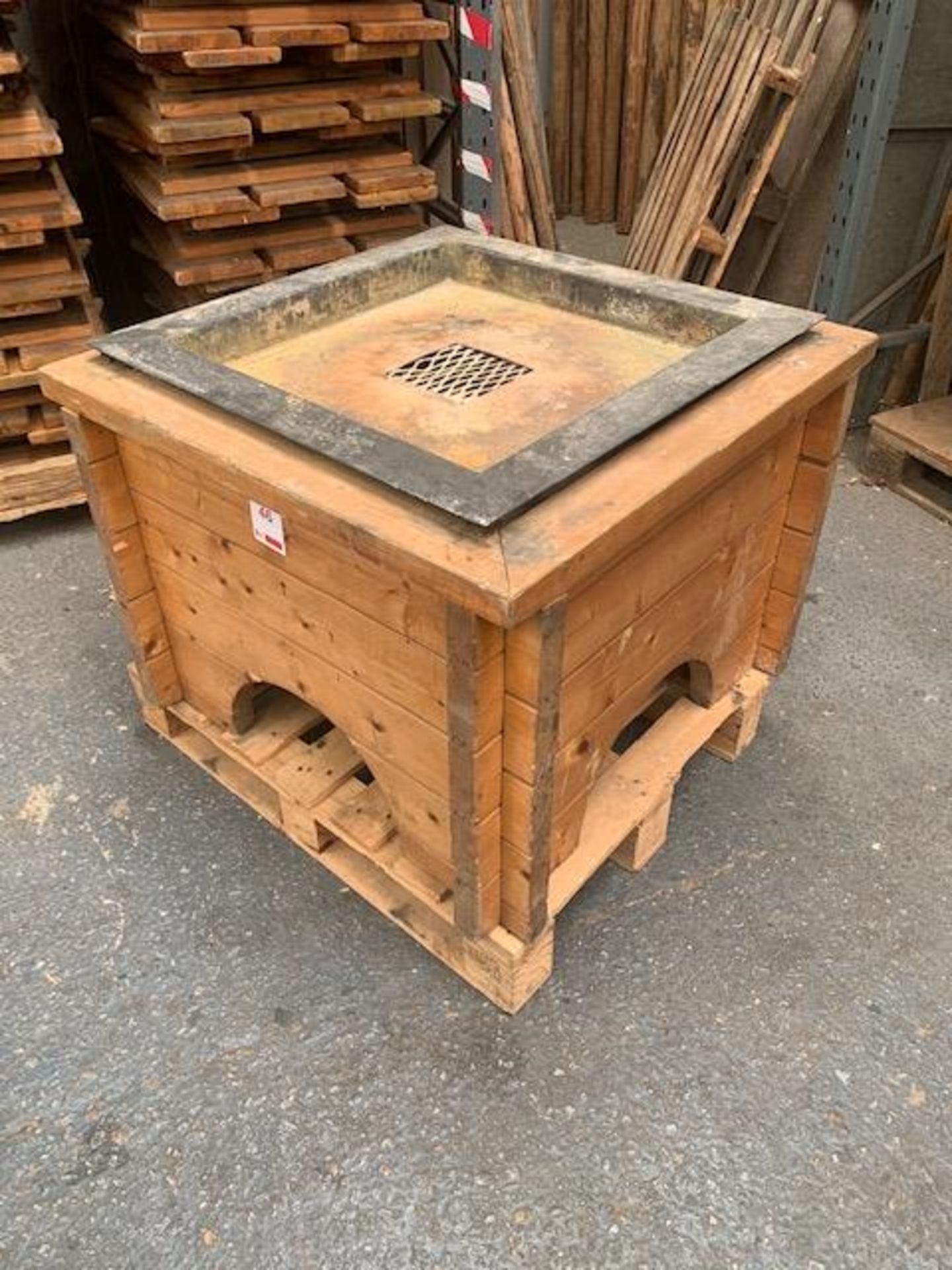 Solid Oak fire pit c/w ash collection tray L 800mm W 800mm H 620mm - Image 2 of 4