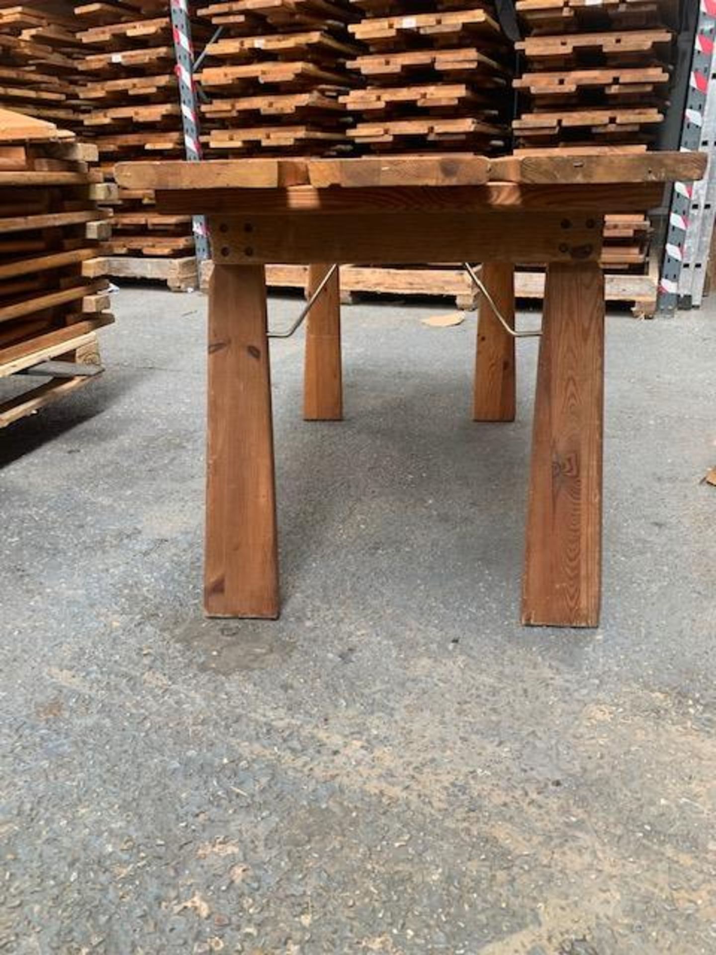 Six solid oak folding tables c/w four V shape sections for various configurations table size L - Image 2 of 5