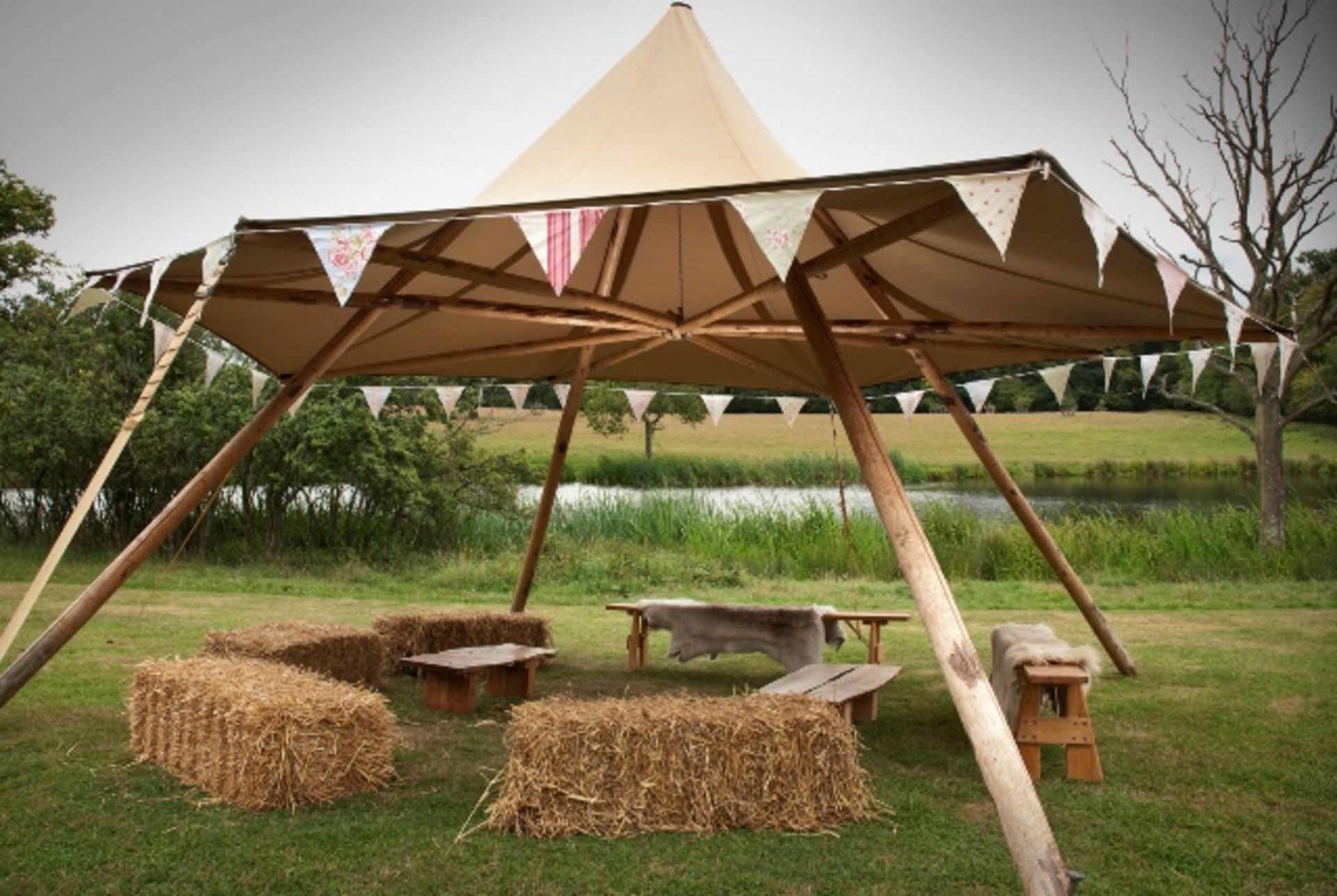 Tentipi Nimbus 16 Tipi (Canvas 2014) set comprising canvas, poles & hardware box with all fittings