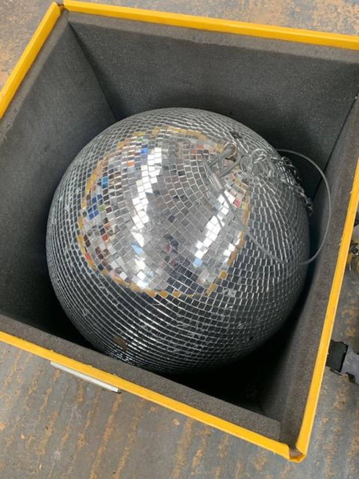 Disco Ball Upgrade for Tentipi Stratus 72 lighting system comprising disco ball in flight case, ball