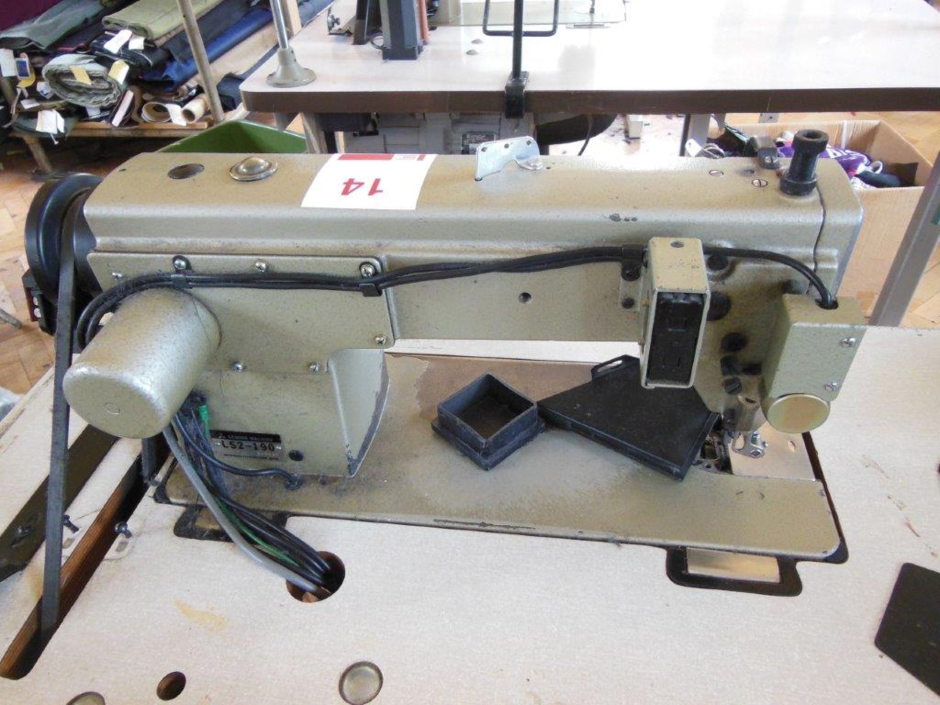 Mitsubishi LS2-190 industrial flatbed sewing machine, three phase. NB: this item has no CE marking. - Image 3 of 4
