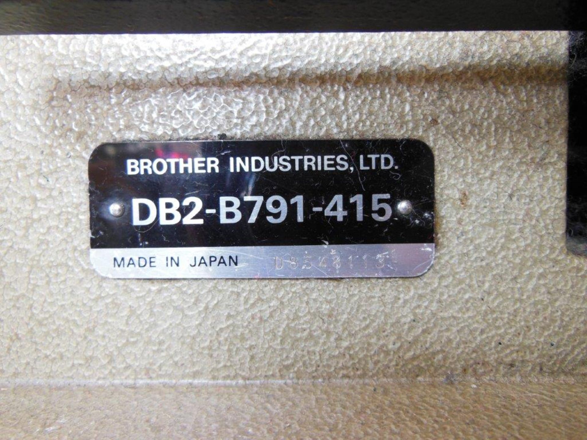 Brother DB2-B791-415 industrial flatbed sewing machine, three phase. NB: this item has no CE marking - Image 4 of 4