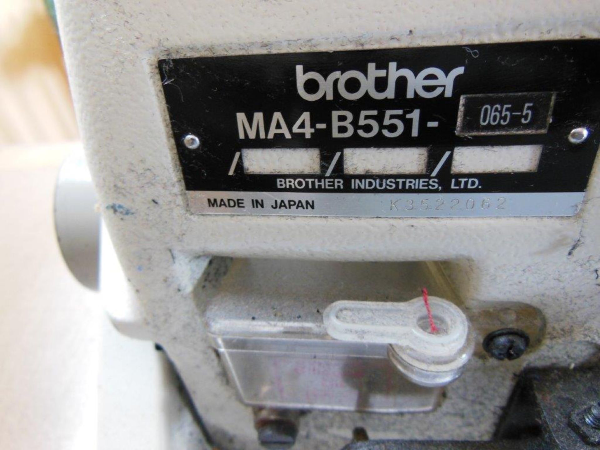 Brother MA4-B551 overlock industrial sewing machine, single phase. NB: this item has no CE marking. - Image 4 of 4