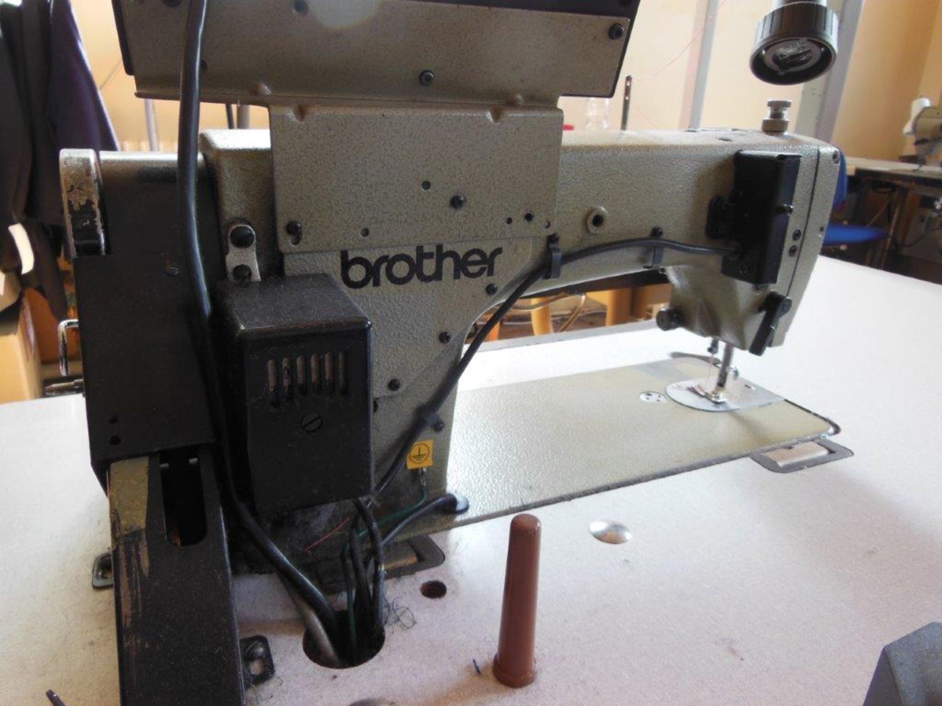 Brother DB2-B791-415 industrial flatbed sewing machine, three phase. NB: this item has no CE marking - Image 3 of 4