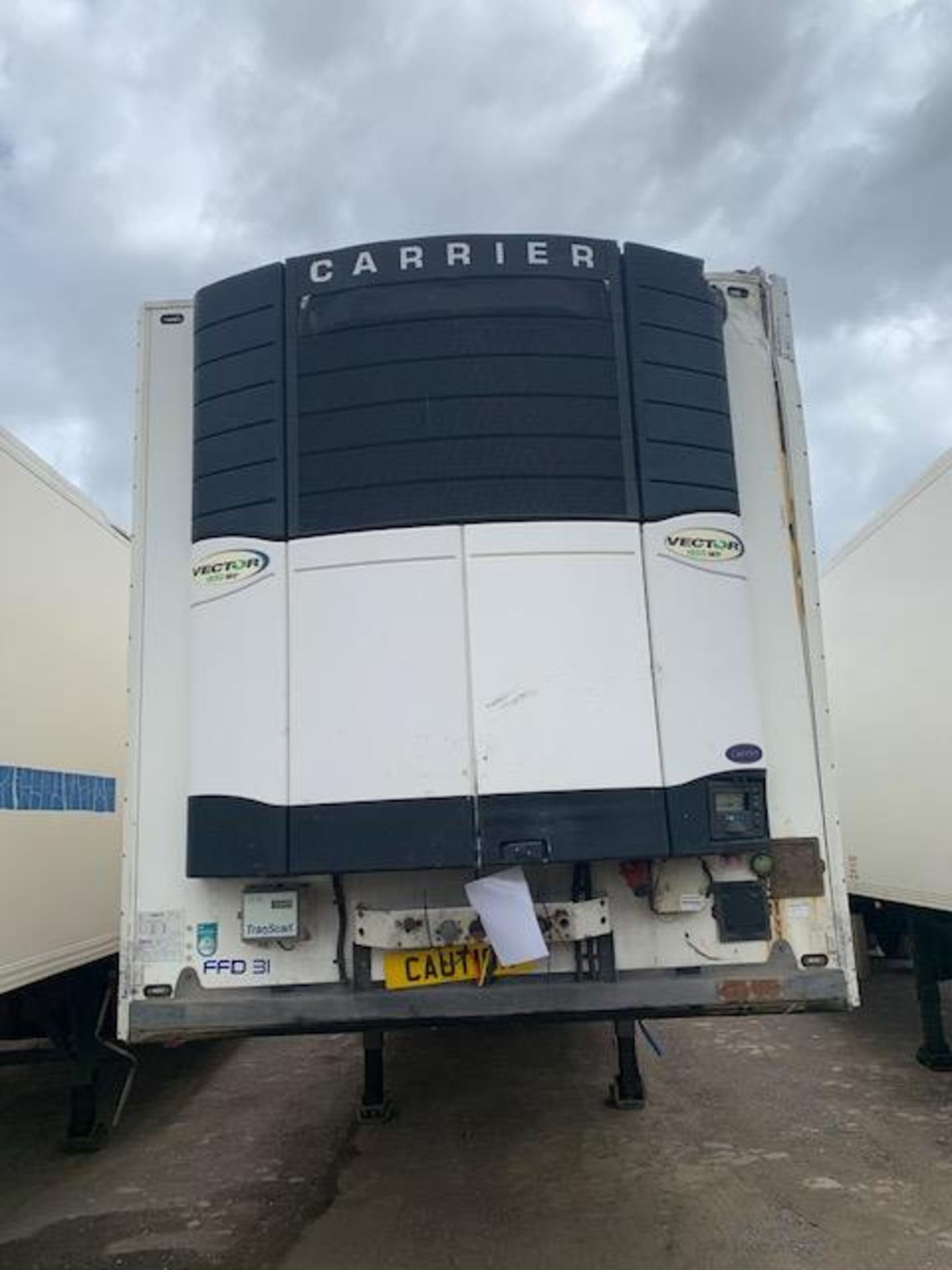 Schmitz Cargo Bull triple axle 14m vector 1850 logicold refrigerated trailer ID No. WSMS778000070730