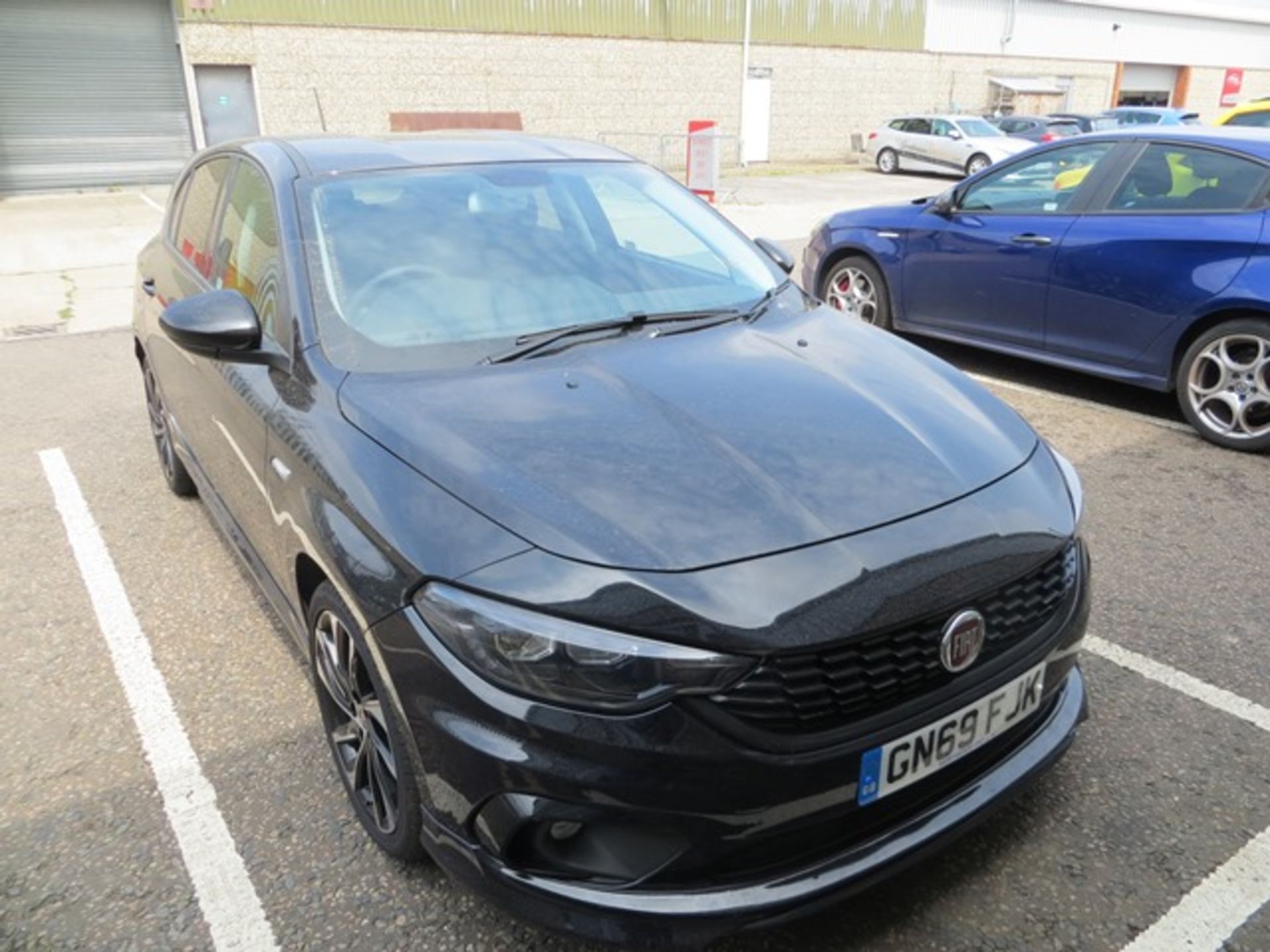 Fiat Tipo Sport 1.4 95hp petrol 5 door hatchback Sport- u connect, 7"inch touchscreen Nav , alloy