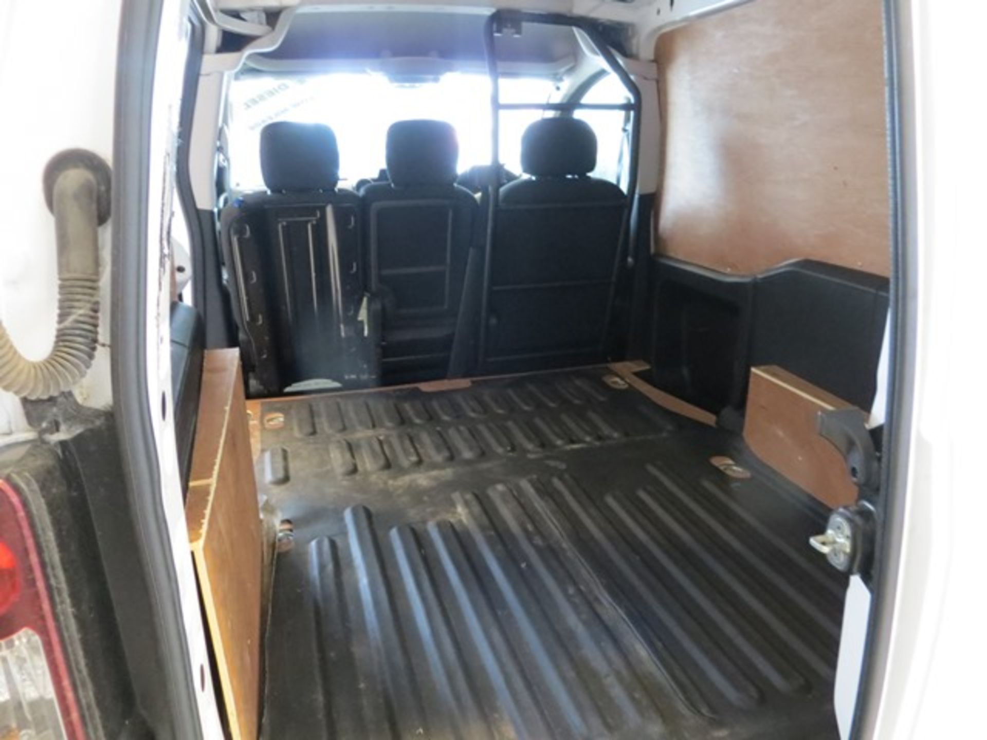 Citroen Berlingo 625 Enterprise Blu diesel SWB panel van white air conditioning and Sat Nav Reg No - Image 5 of 7