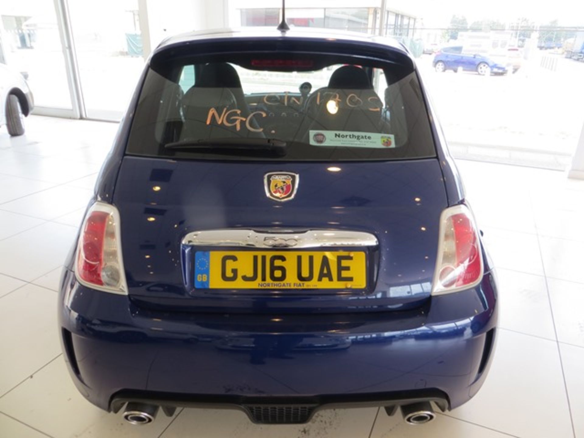 Fiat Abarth 595 1.4 T jet metallic blue Auto petrol 3 door hatchback, Alloy wheels,front fogs, air - Image 4 of 8