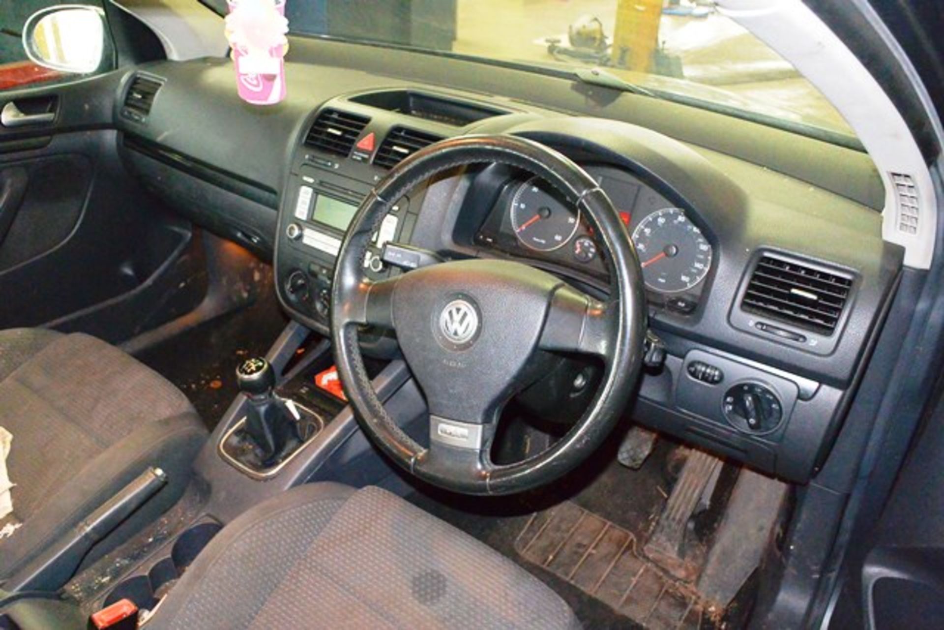 VW Golf GT 5 door hatchback, reg no: EF07 XDD (2007),MOT: not valid, recorded mileage: 183,012 ( - Image 7 of 10