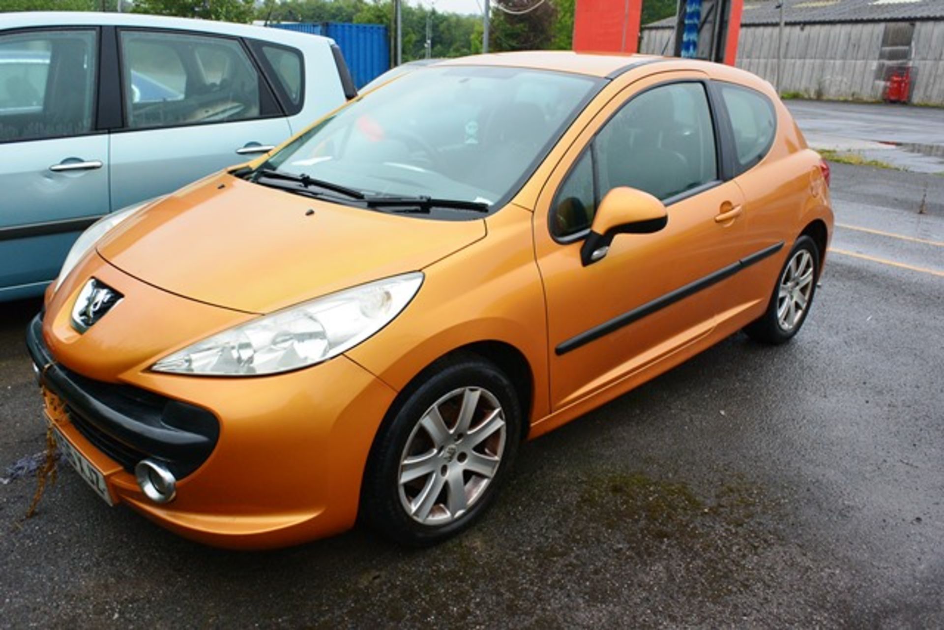 Peugeot 207 1.6 petrol 3 door hatchback, reg no: RV56 XJZ (2006), MOT: 10/09/2020, recorded mileage: