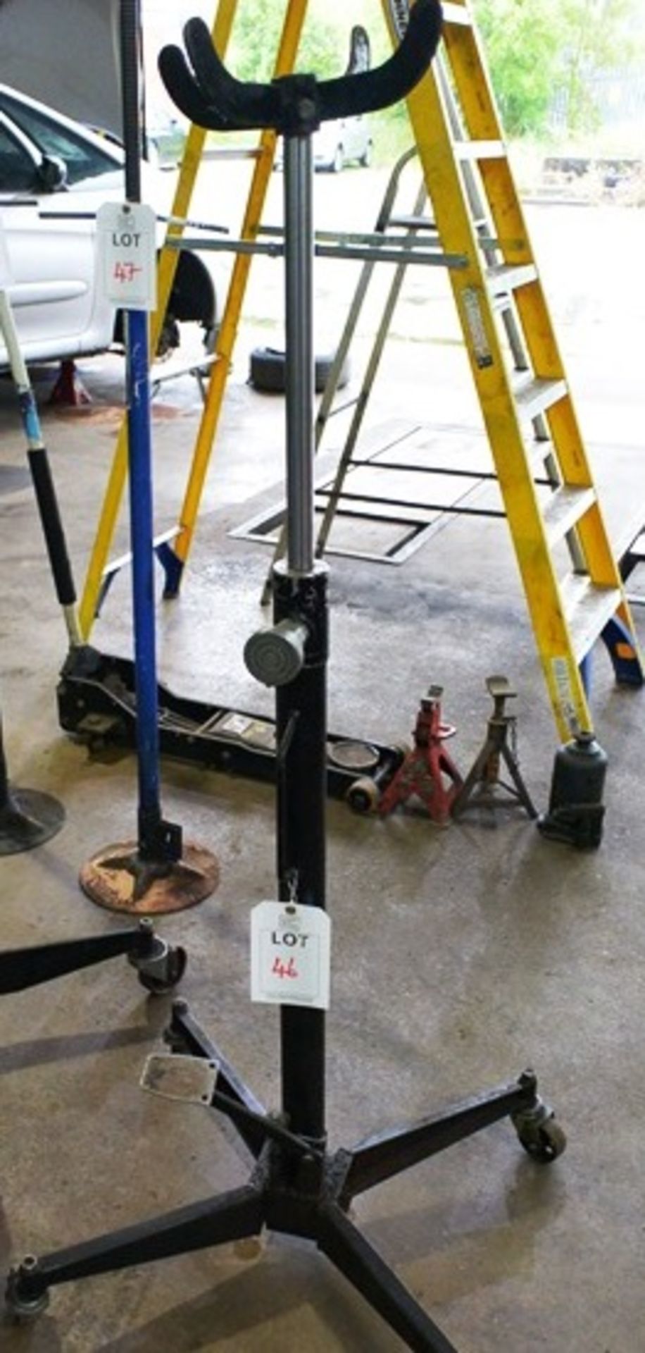 Hydraulic transmission jack