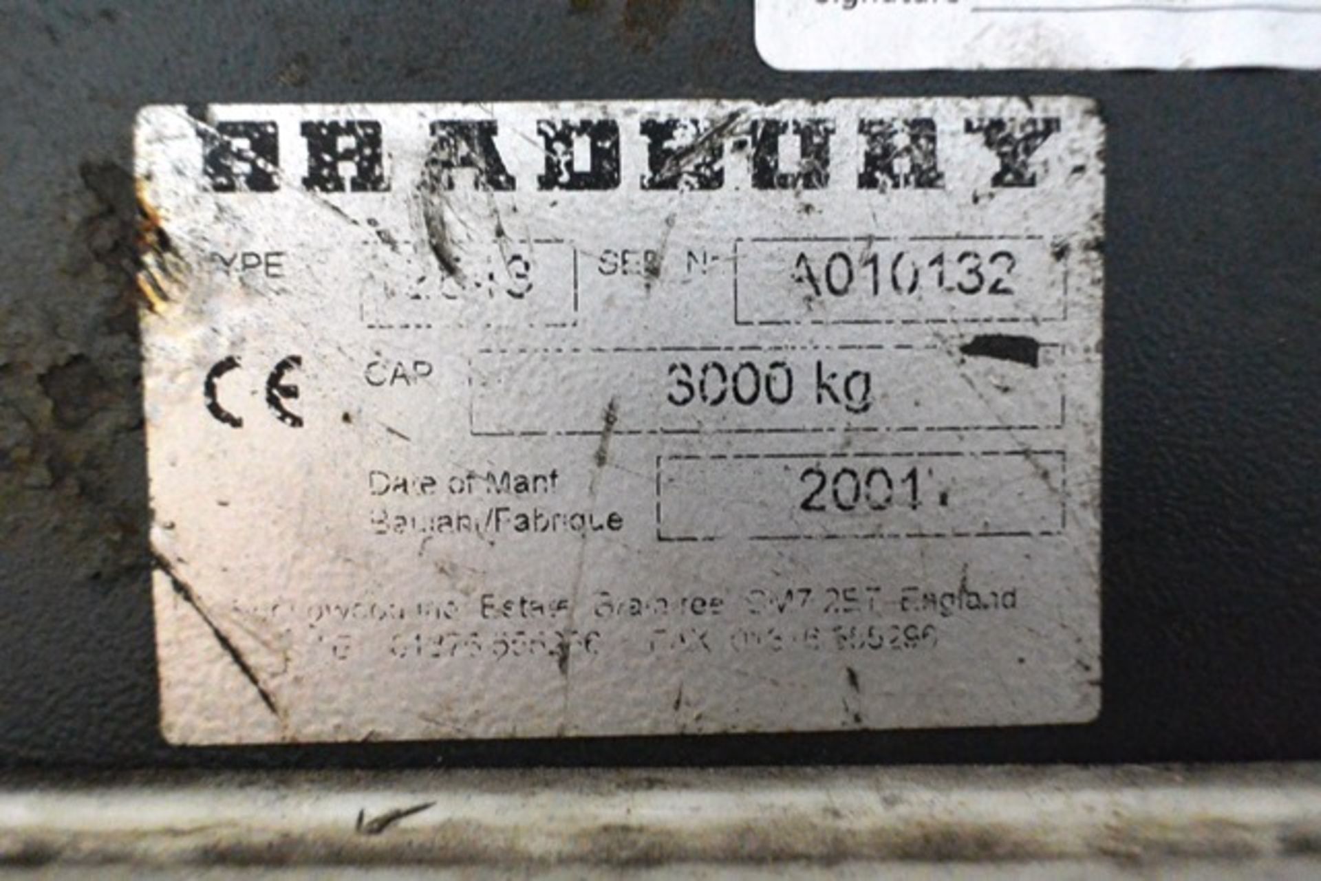 Bradbury 3 ton 2 post ramp, model no. A010132 (2001), 3 phase Please Note: A work Method Statement - Image 2 of 2