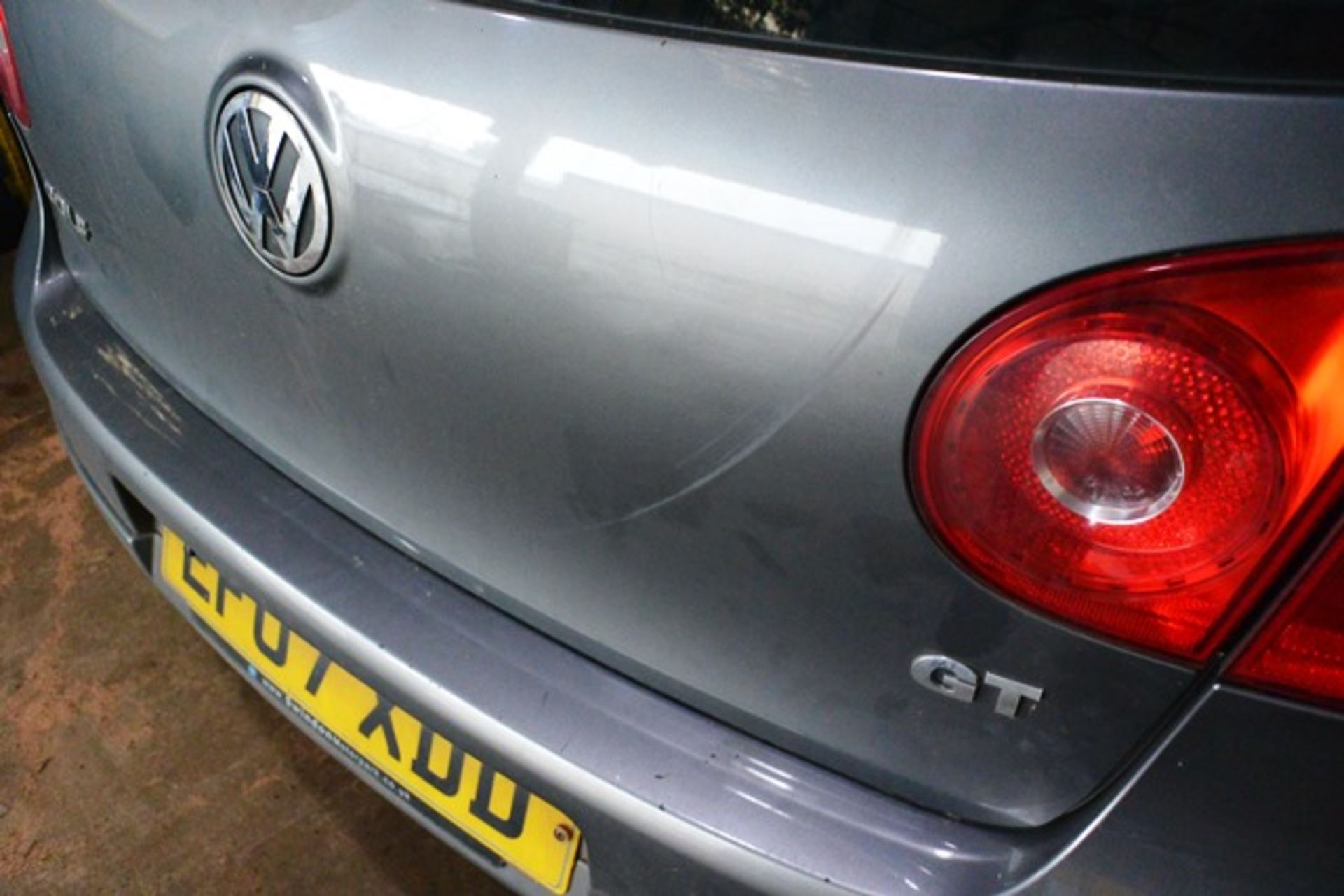 VW Golf GT 5 door hatchback, reg no: EF07 XDD (2007),MOT: not valid, recorded mileage: 183,012 ( - Image 9 of 10