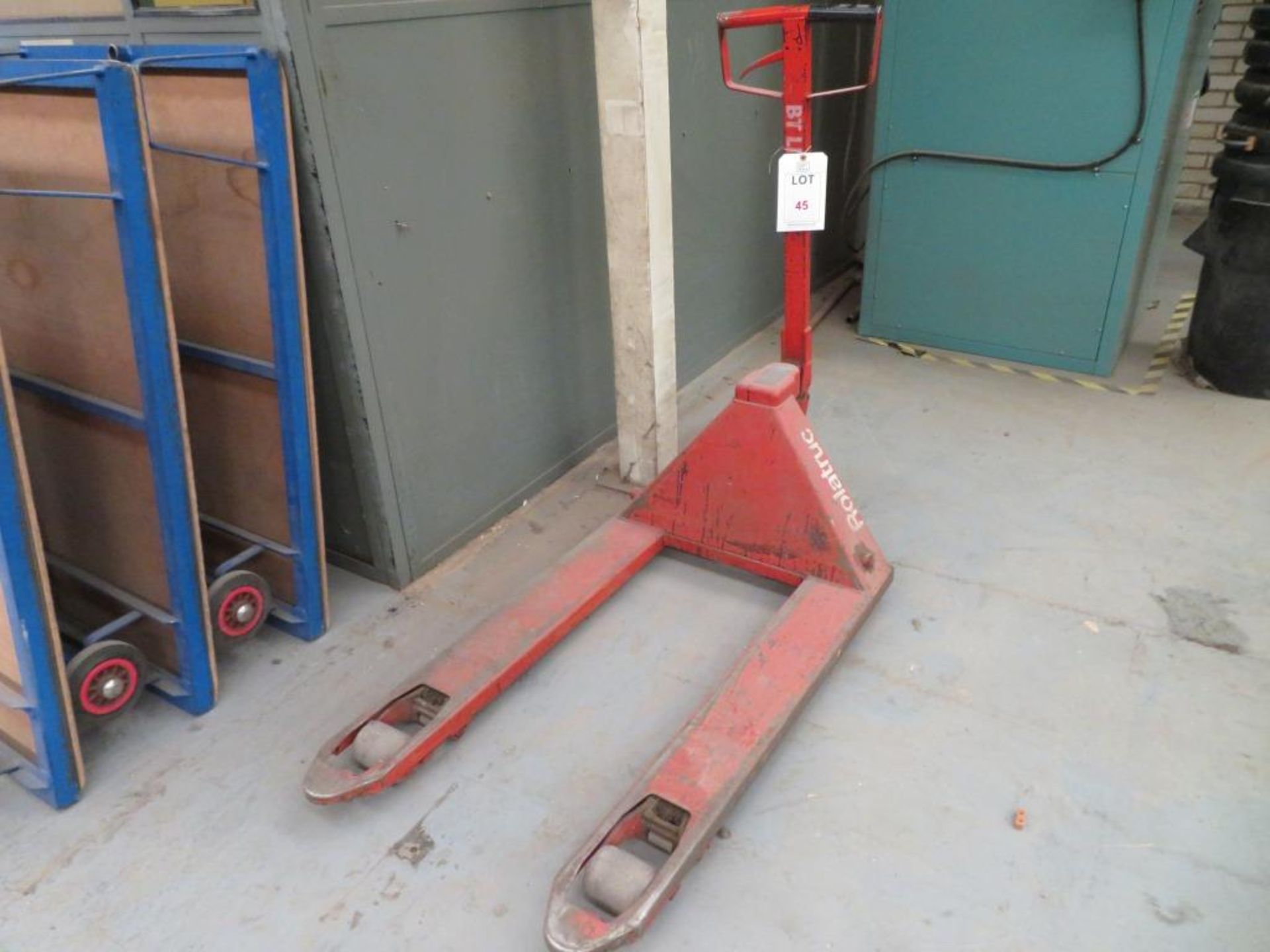 BT Rolatruc L2000 hand pallet truck