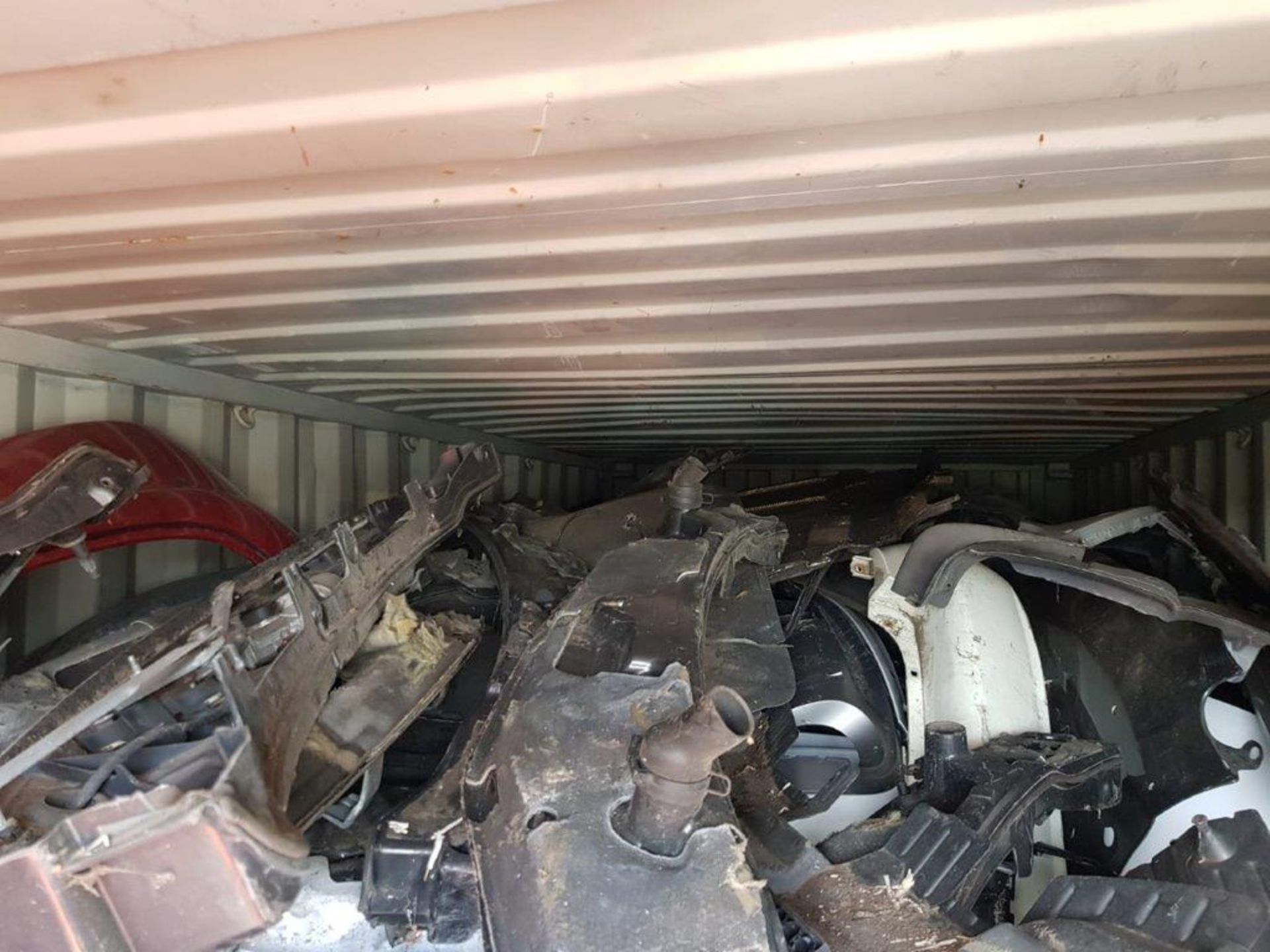 The entire contents in one single lot of a used car parts supplier and car breakers including - Image 15 of 146