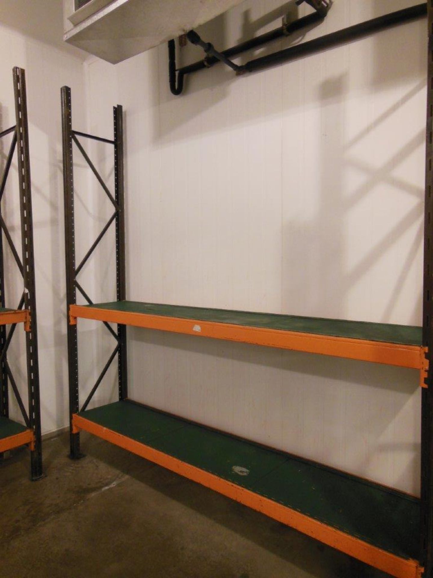 4 bays x 2 tier pallet racking complete with metal shelf inserts, comprising 7 end frames (3050 x - Image 2 of 5