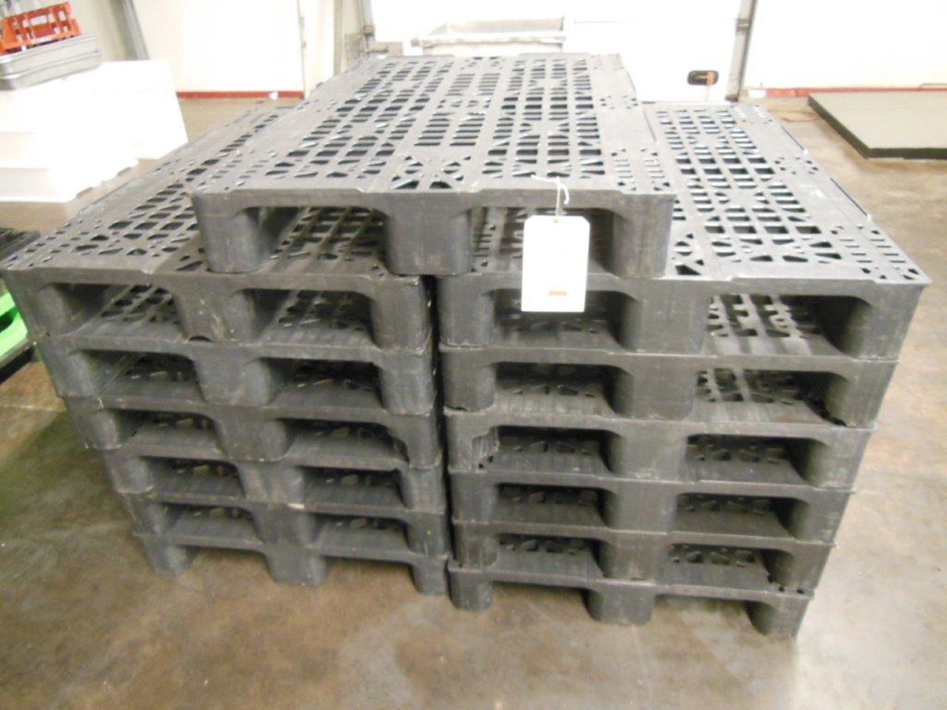 13 x black plastic stacking pallets - Image 2 of 2