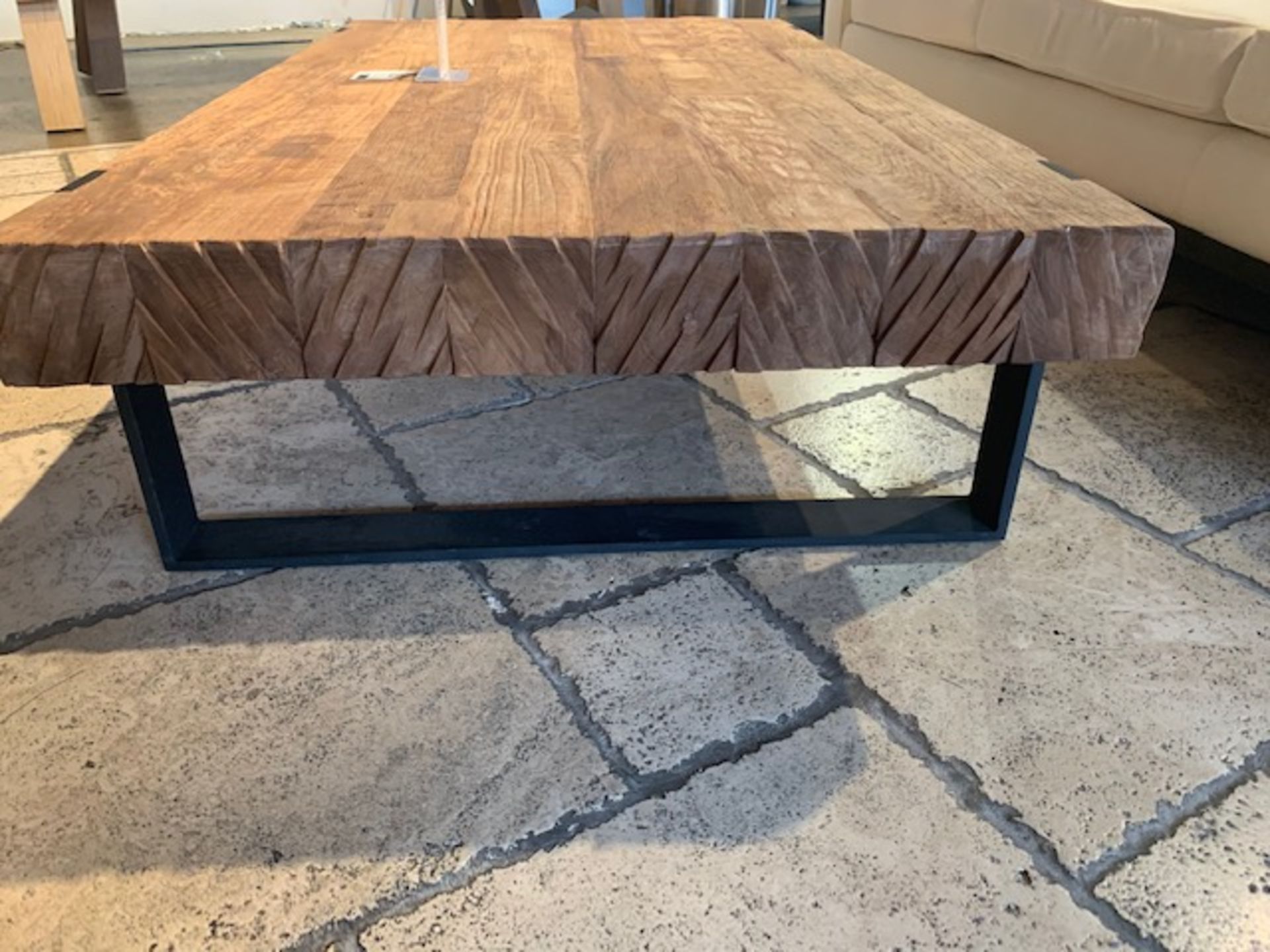 Lombok Baxter Sawn Rectangular Solid Wood Coffee Table W140cm D80cm H35cm RRP £760 - Image 3 of 5