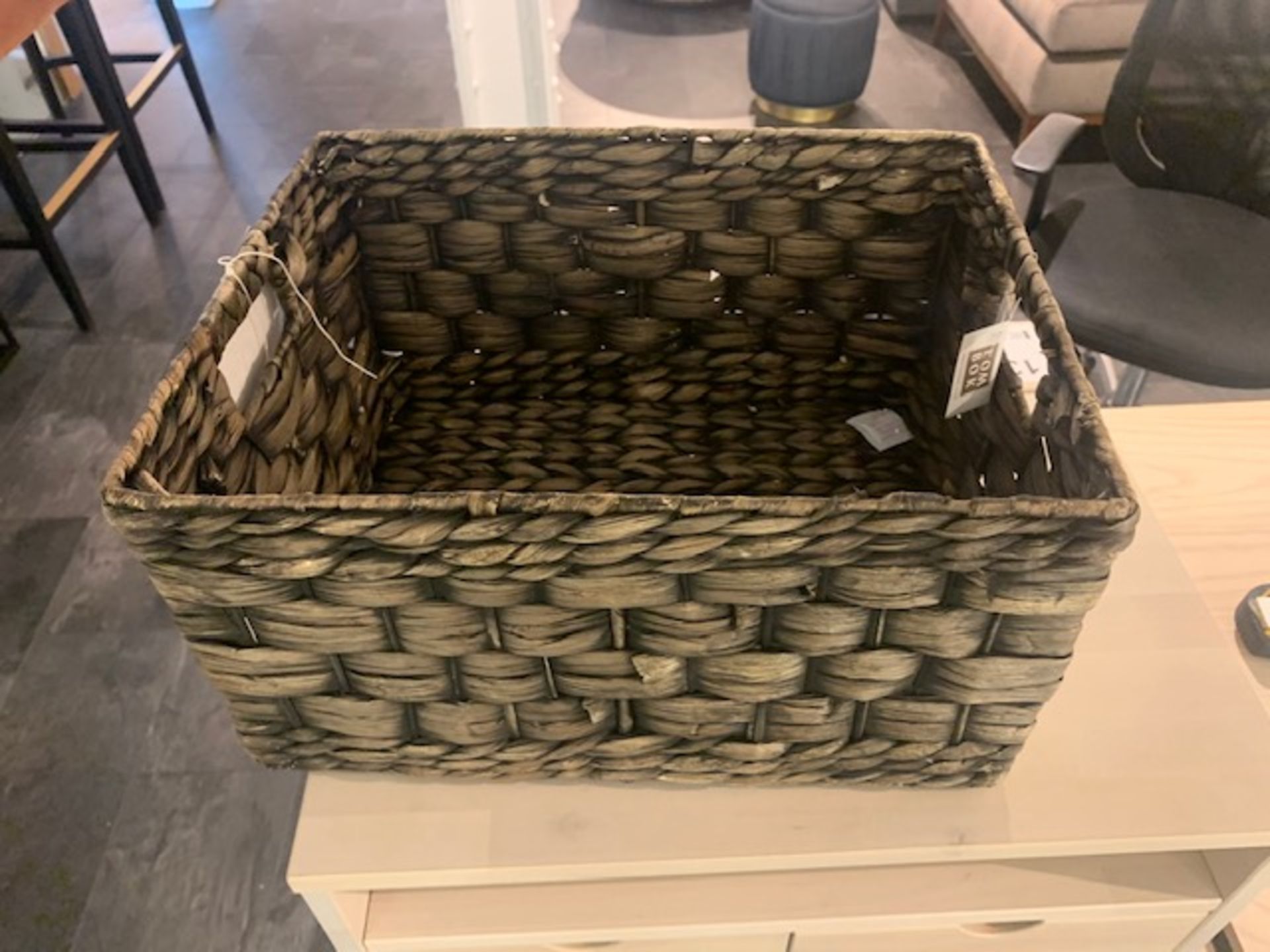 3 x Lombok water hyacinth shelf storage baskets (RRP £35 each) (RRP £105) - Image 2 of 2