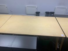 Light oak veneered 4 position office desk c/w 2 x 5 drawer pedestals. Desk size L200cm W120cm H75cm.