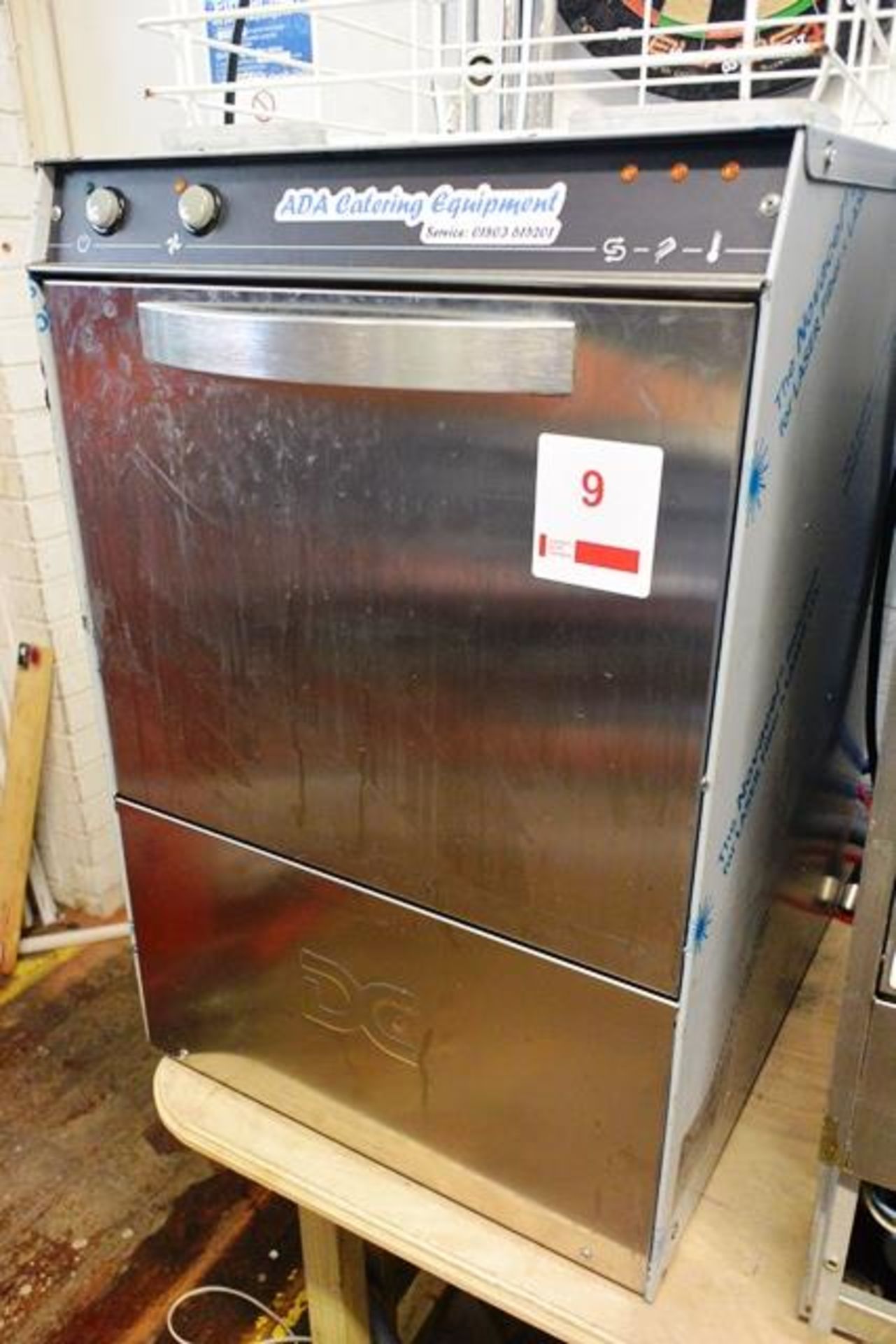DC SG40HISD brewery stainless steel glass washer, serial no. 451400618