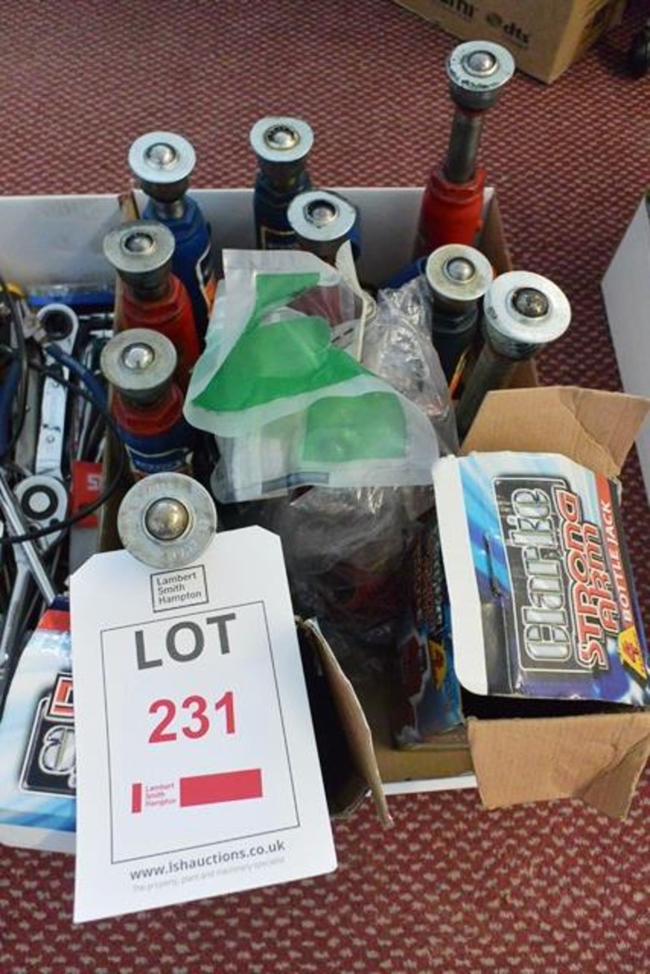 Box and contents to include various Clarke and Draper bottle jacks