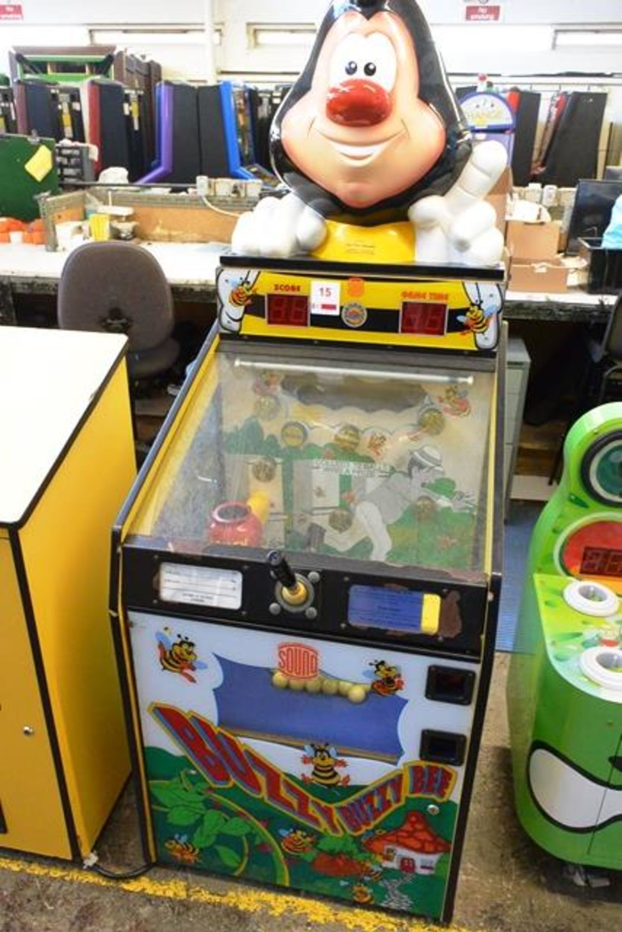 Sound Leisure Systems "Buzzy Buzzy Bee" pay to play machine, with associated prize dispenser ( - Image 2 of 4