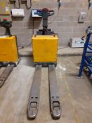 Jungheinrich ERE 20 electric pallet truck, s/n 90096224, year 2003, with Hoppecke charger, s/