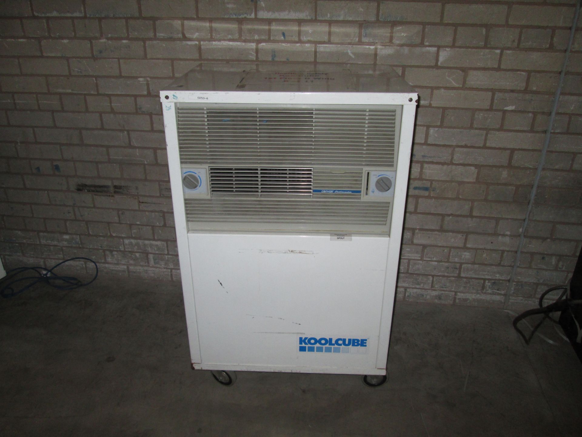 Koolcube M3000C air-conditioning unit, s/n KC-31801